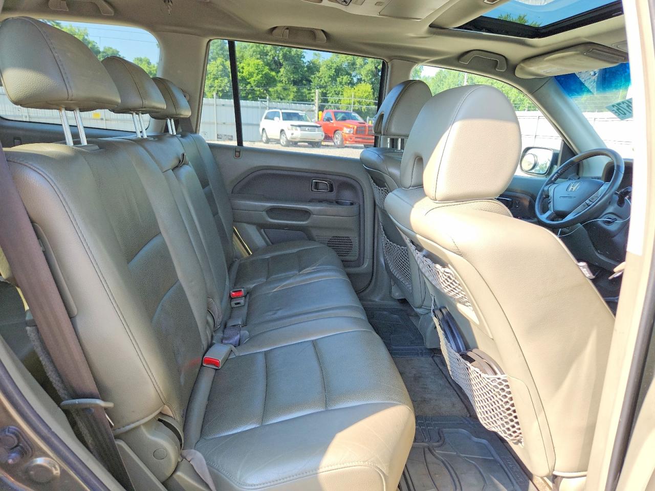 2006 Honda Pilot Ex Gray vin: 5FNYF18656B024451