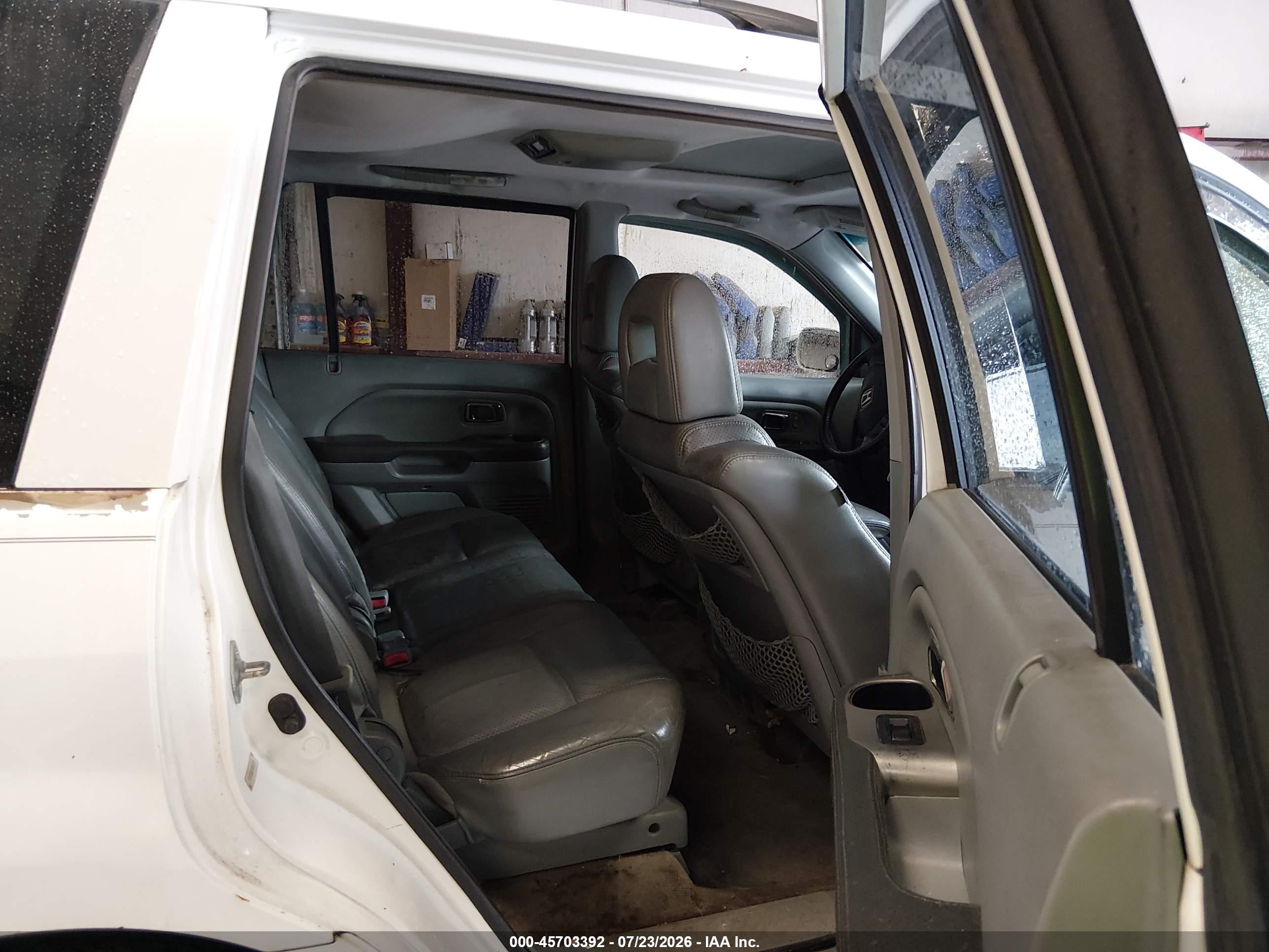 2005 Honda Pilot Ex-l Белый vin: 5FNYF18665B009195