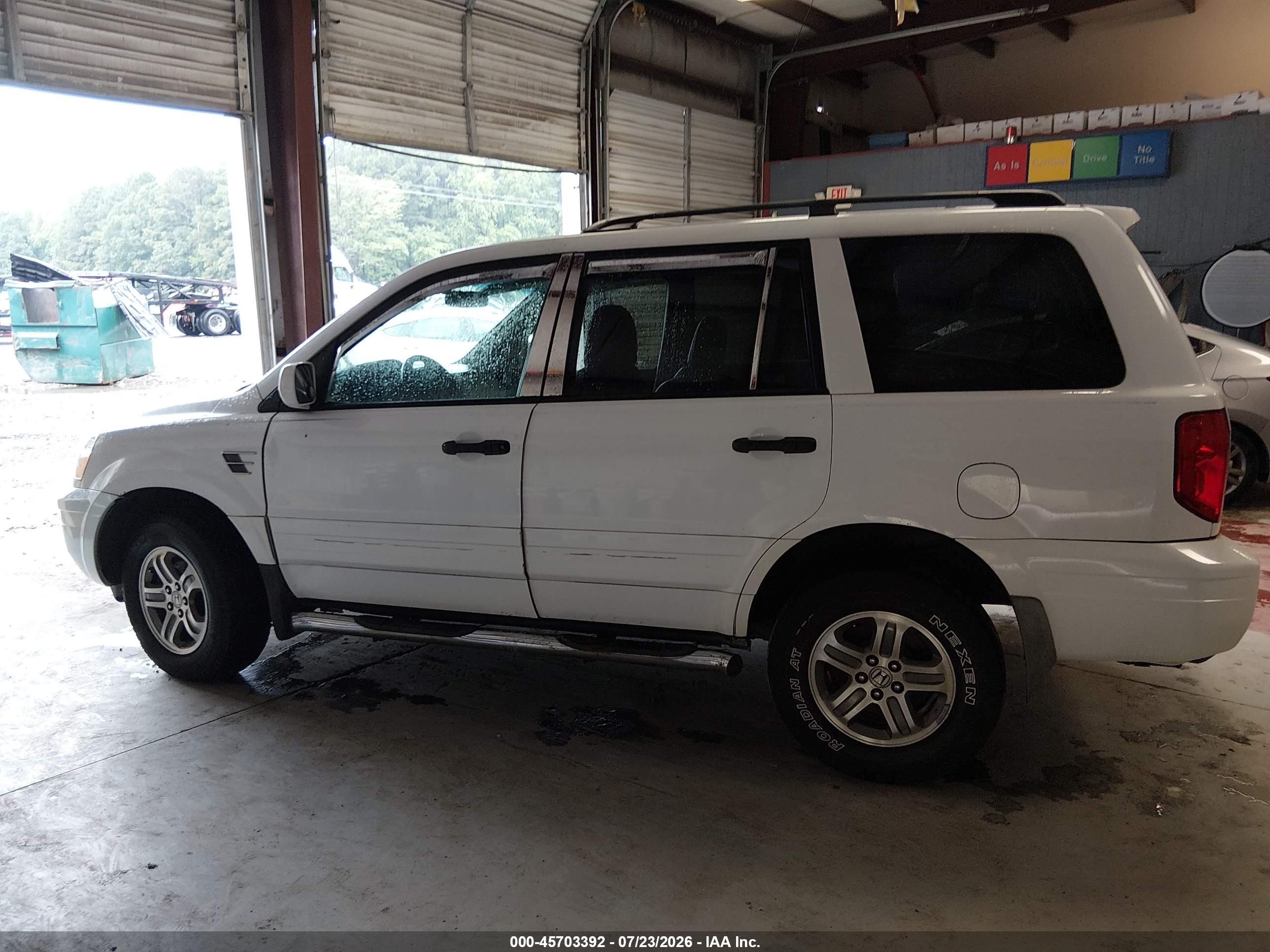 2005 Honda Pilot Ex-l Белый vin: 5FNYF18665B009195