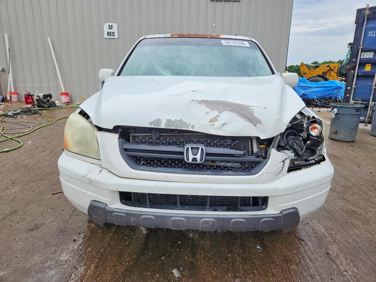 2005 Honda Pilot Exl White vin: 5FNYF18695B047388