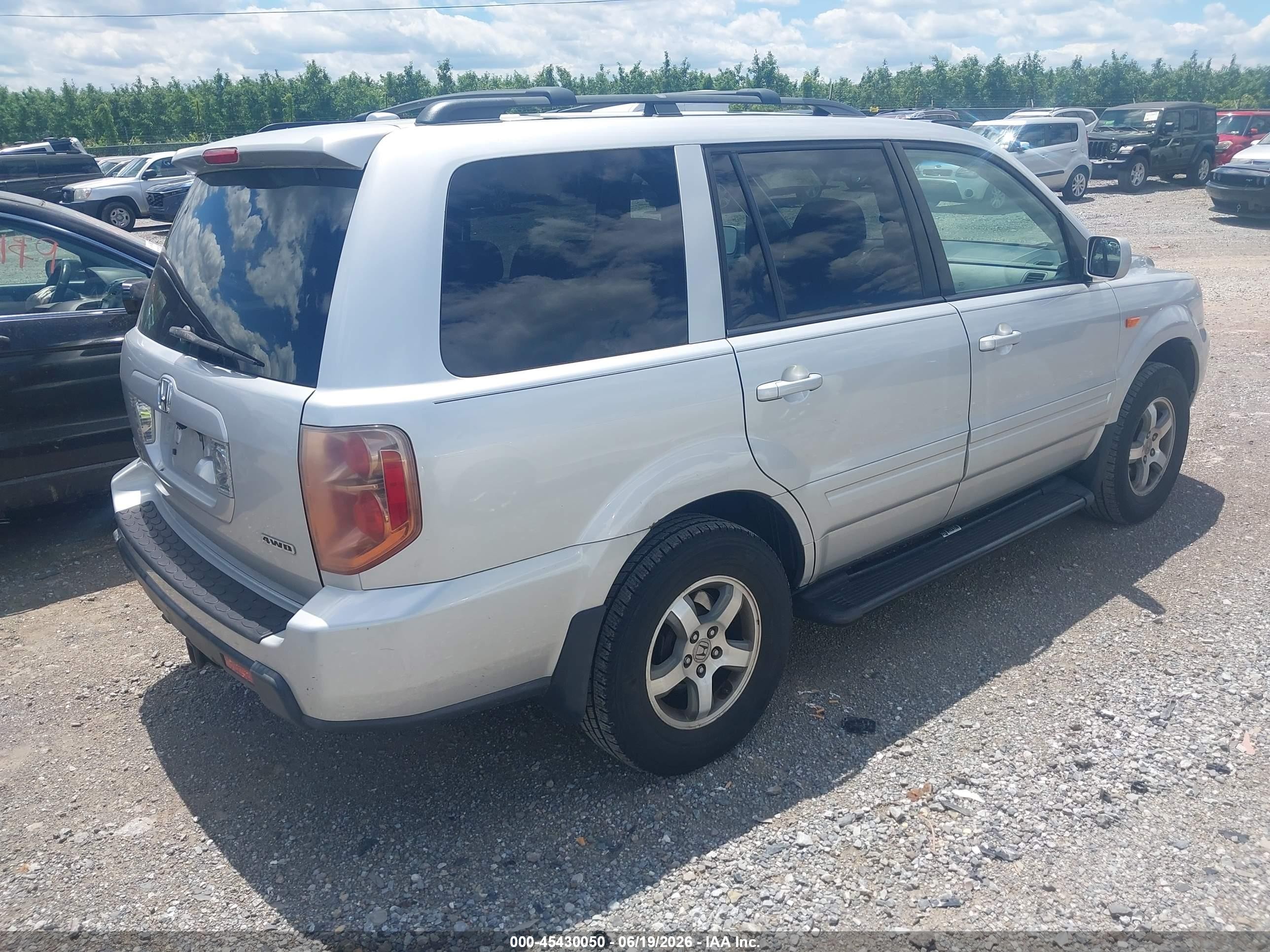 2008 Honda Pilot Ex-l Silver vin: 5FNYF18748B019110