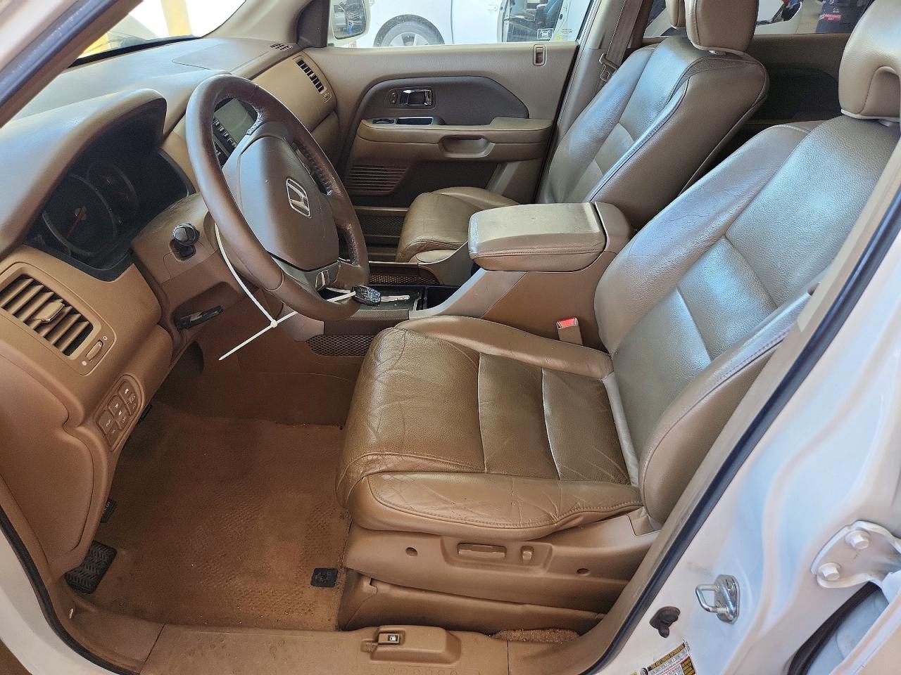 2008 Honda Pilot Exl Белый vin: 5FNYF18748B027210