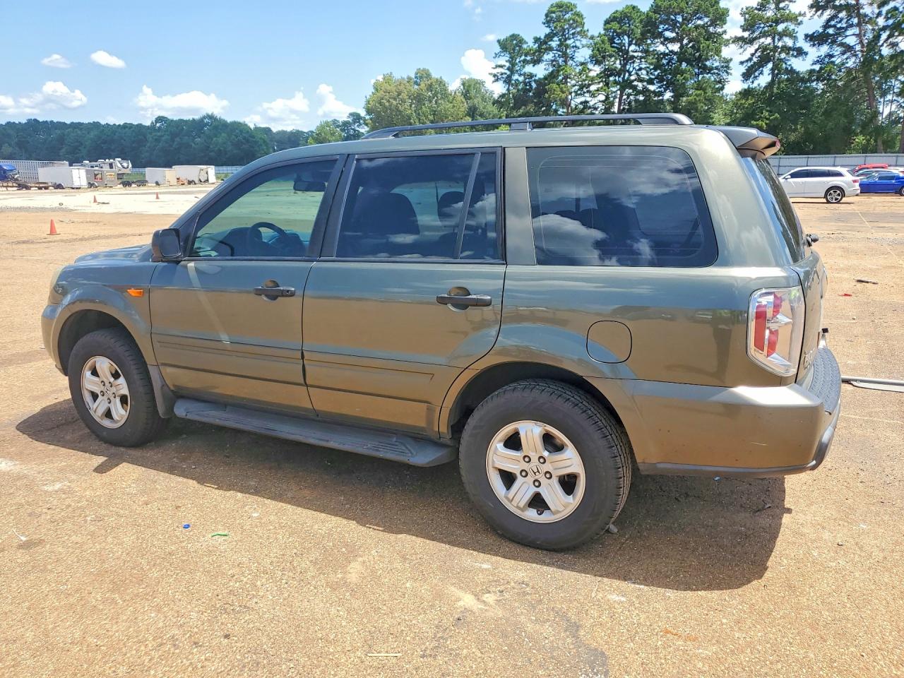 2006 Honda Pilot Lx Green vin: 5FNYF28106B026697