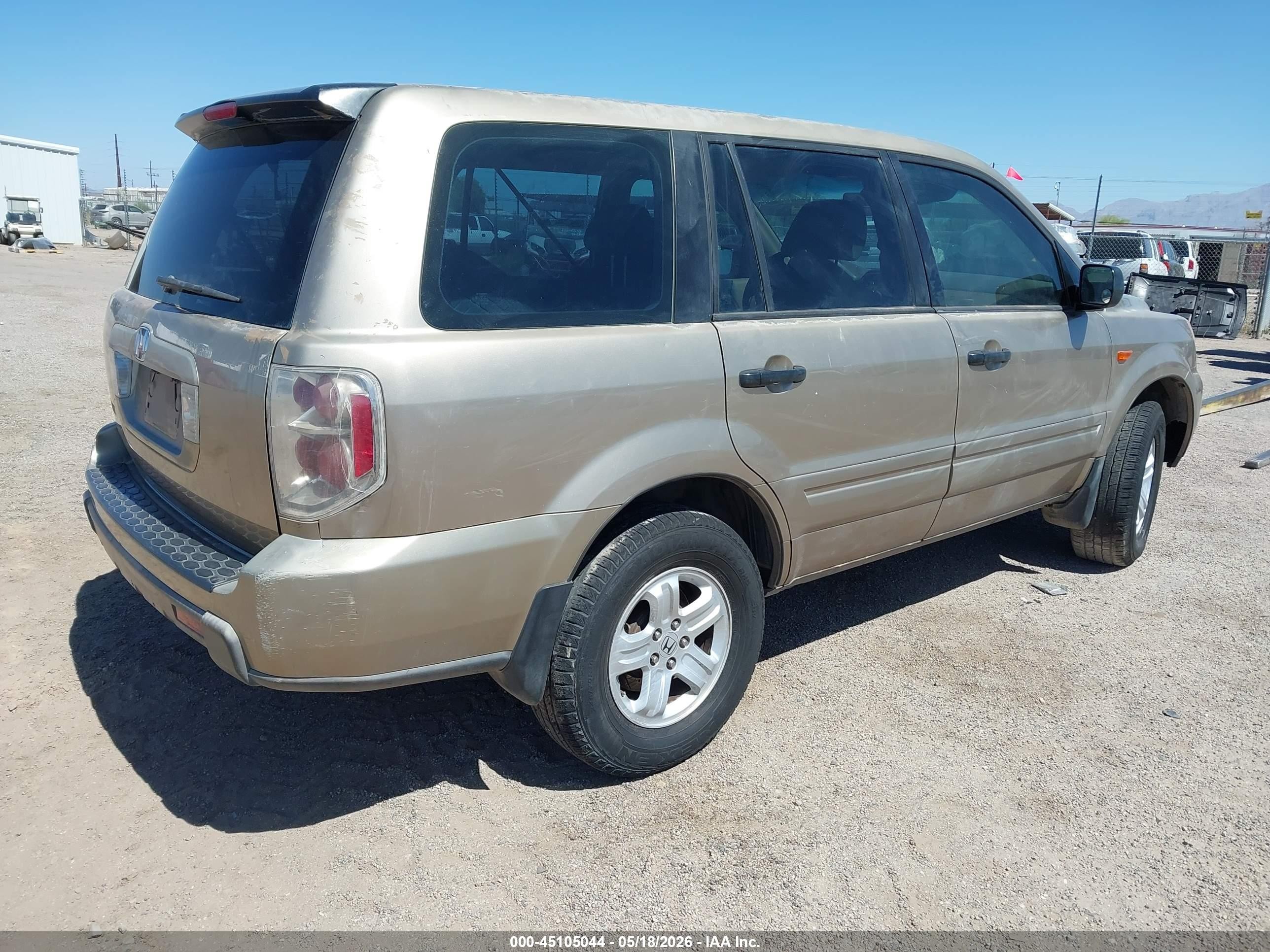 2006 Honda Pilot Lx Gold vin: 5FNYF28106B036906