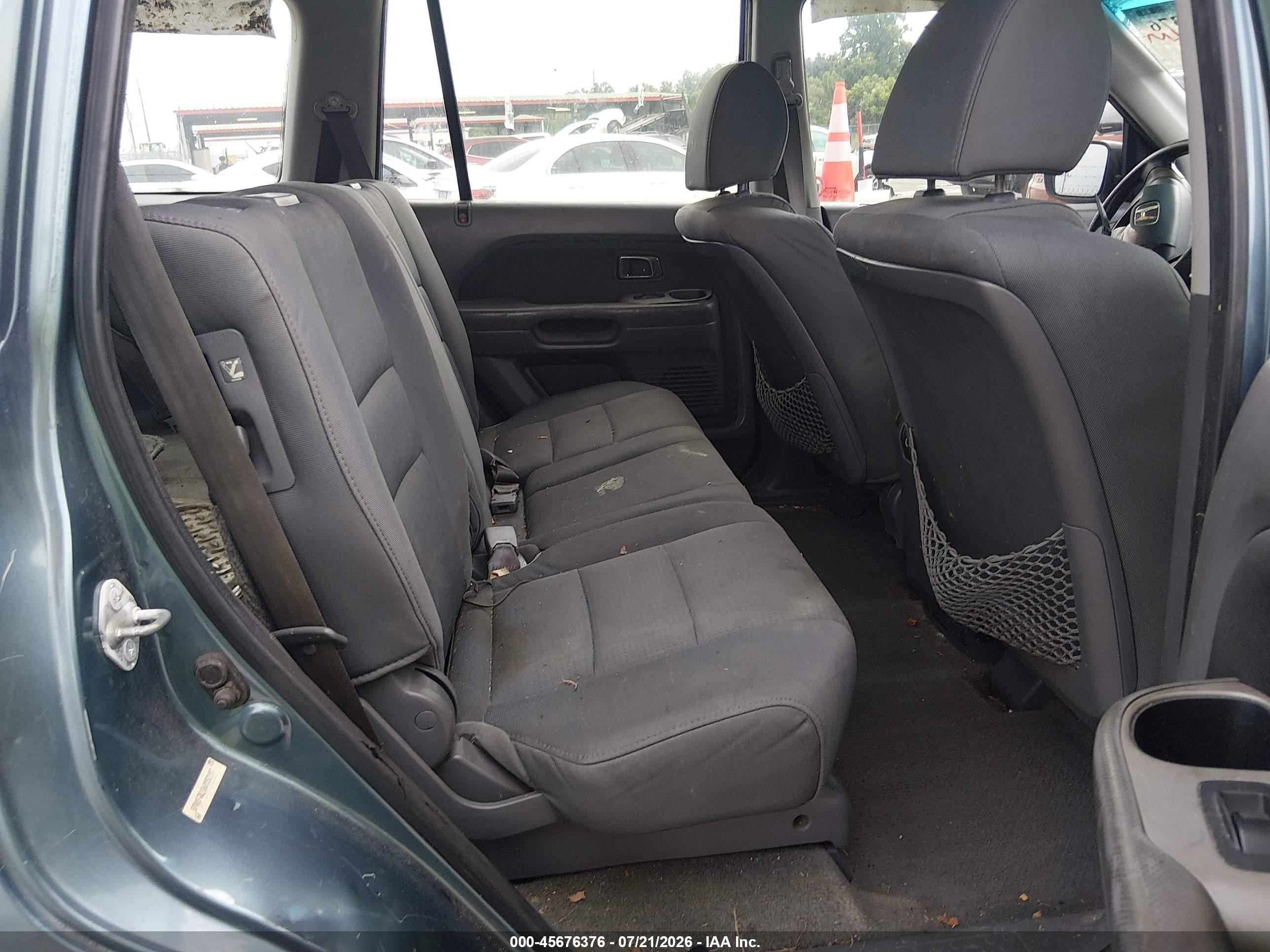 2006 Honda Pilot Lx Blue vin: 5FNYF28106B052197