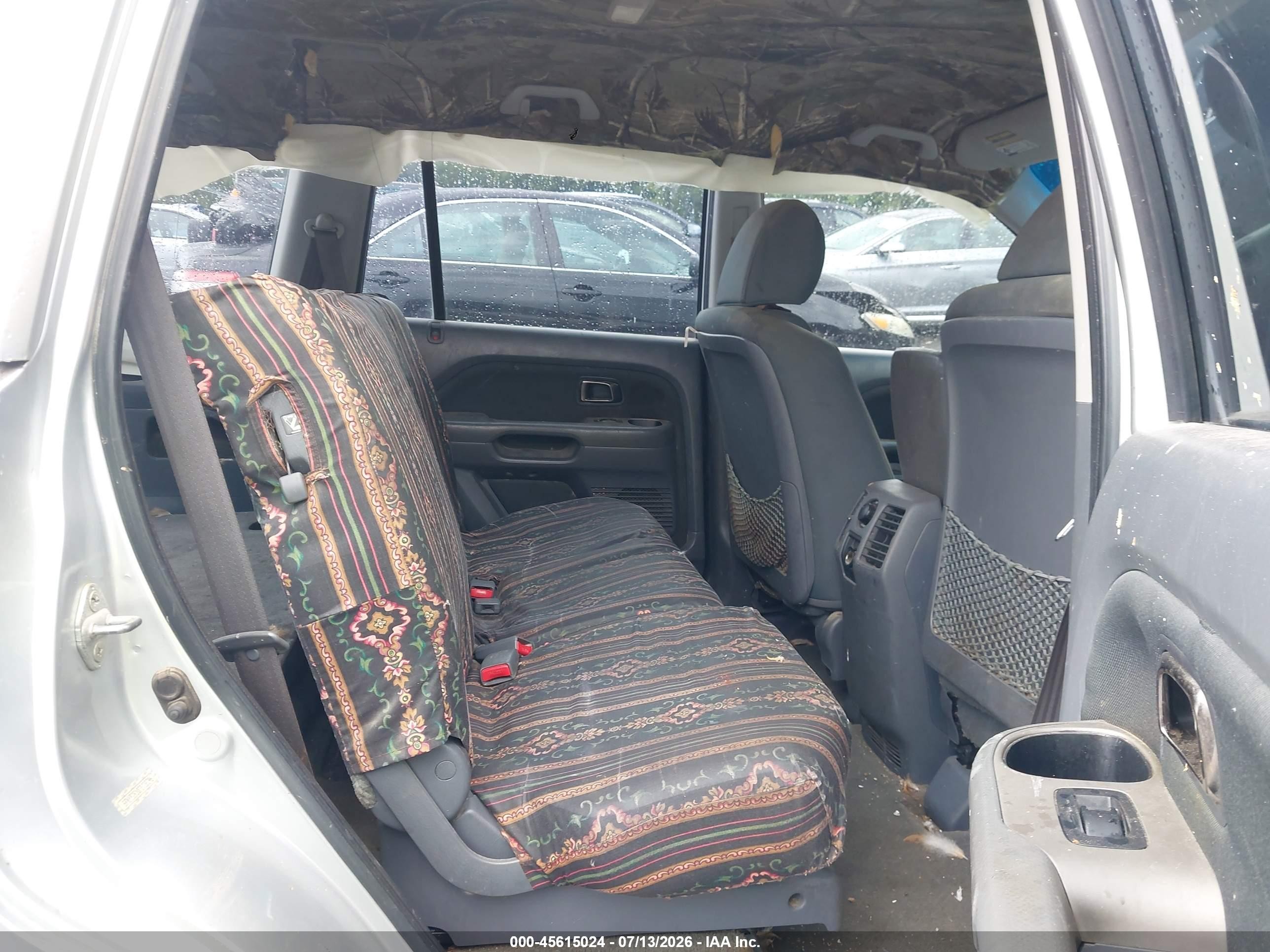 2007 Honda Pilot Lx Серебряный vin: 5FNYF28107B038396