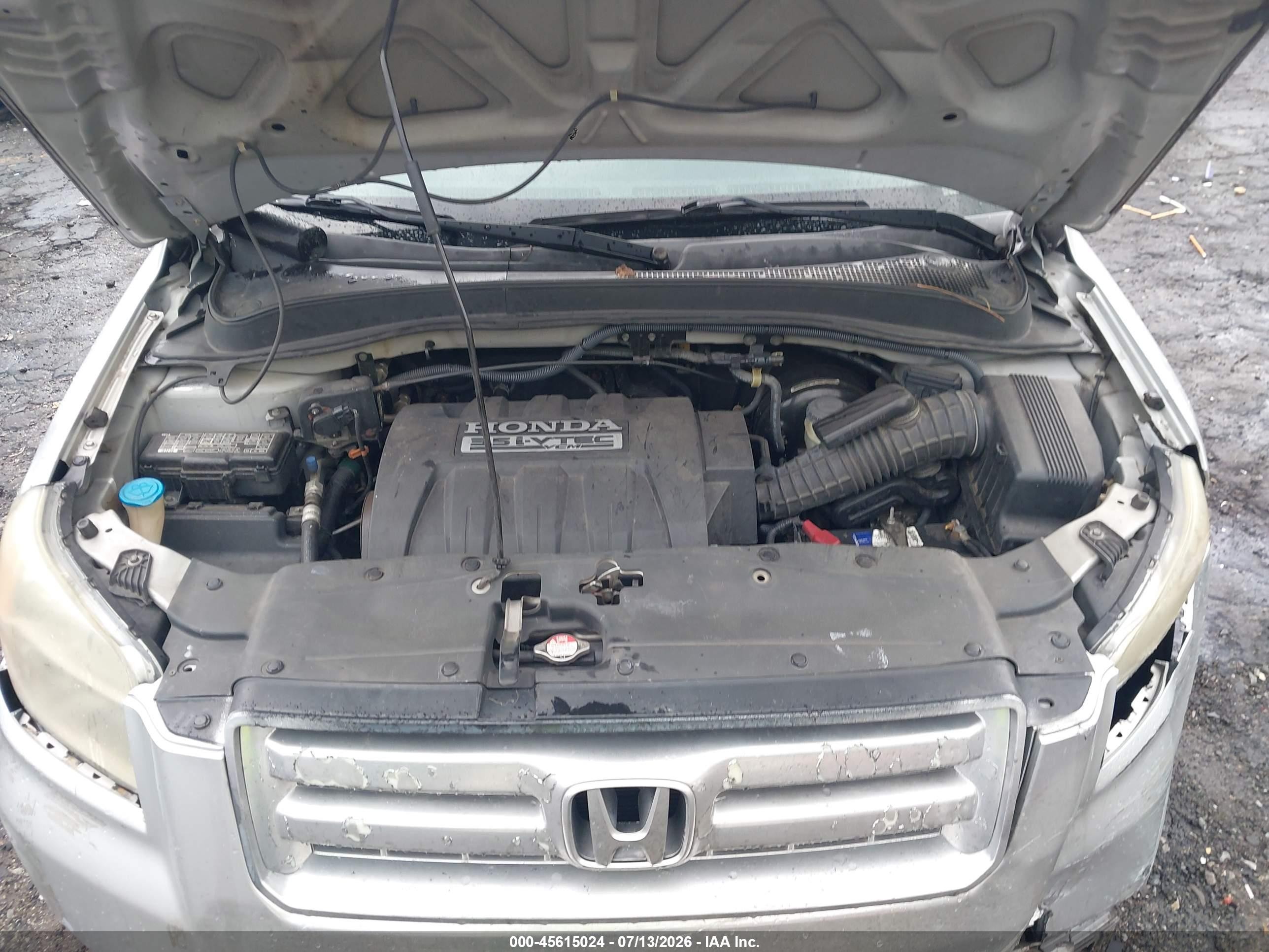 2007 Honda Pilot Lx Серебряный vin: 5FNYF28107B038396