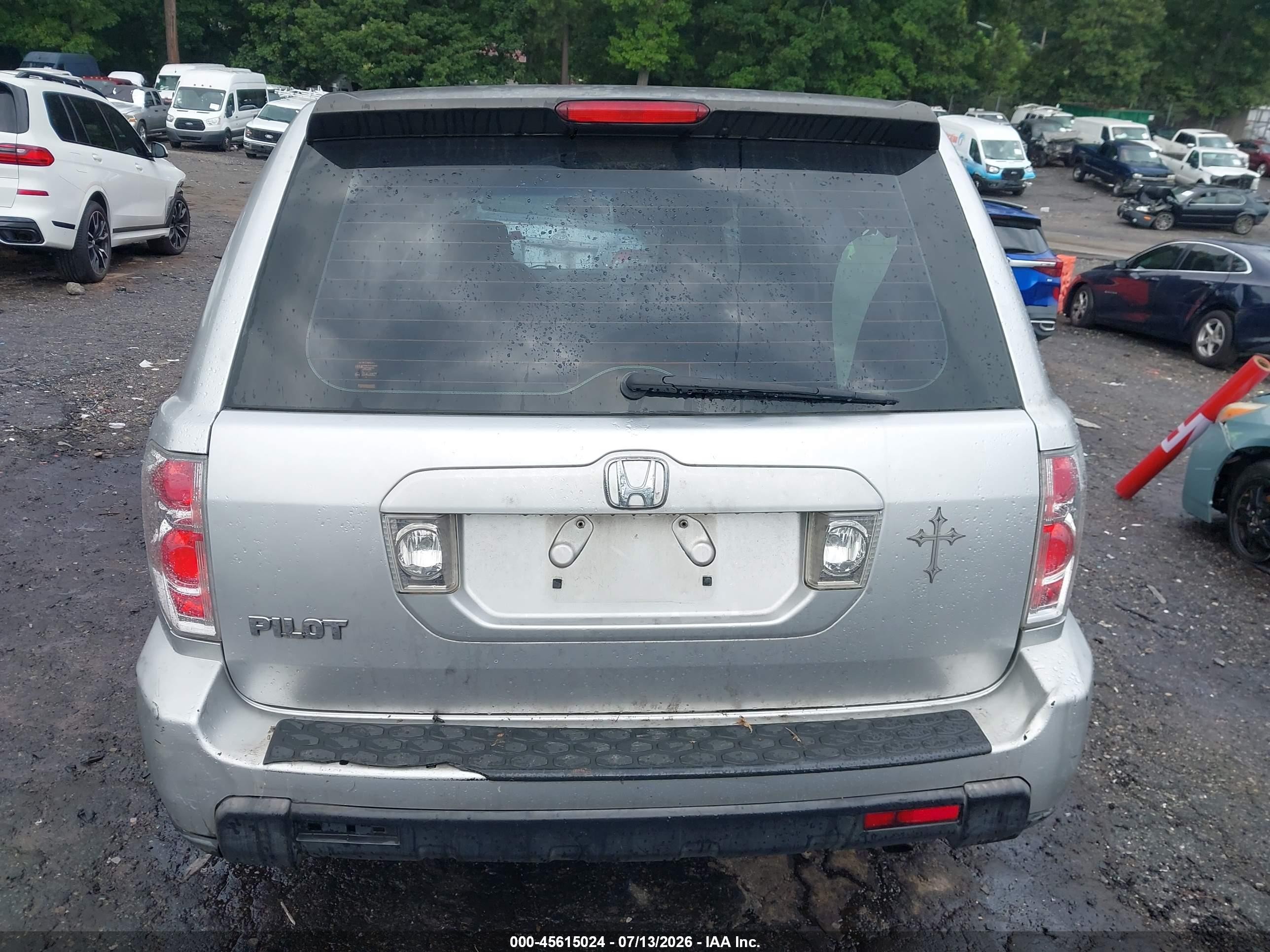 2007 Honda Pilot Lx Серебряный vin: 5FNYF28107B038396