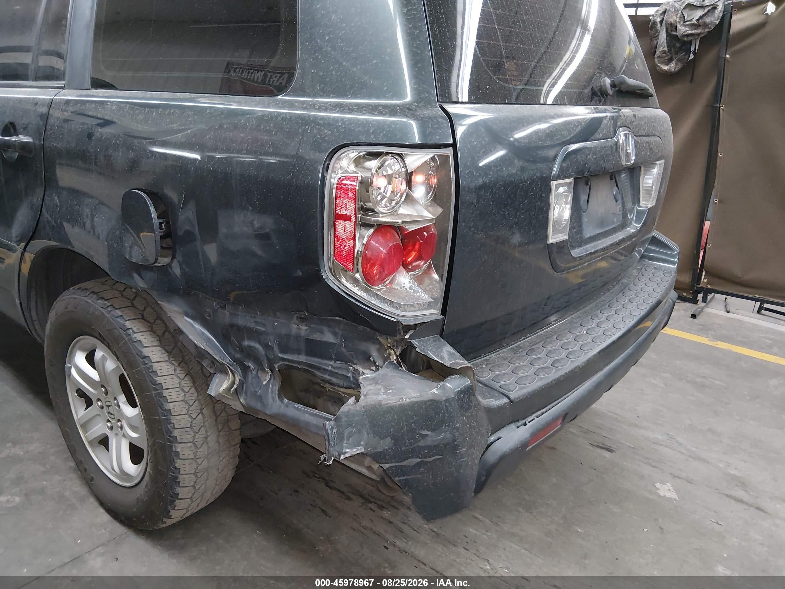 2006 Honda Pilot Lx Green vin: 5FNYF28126B014583