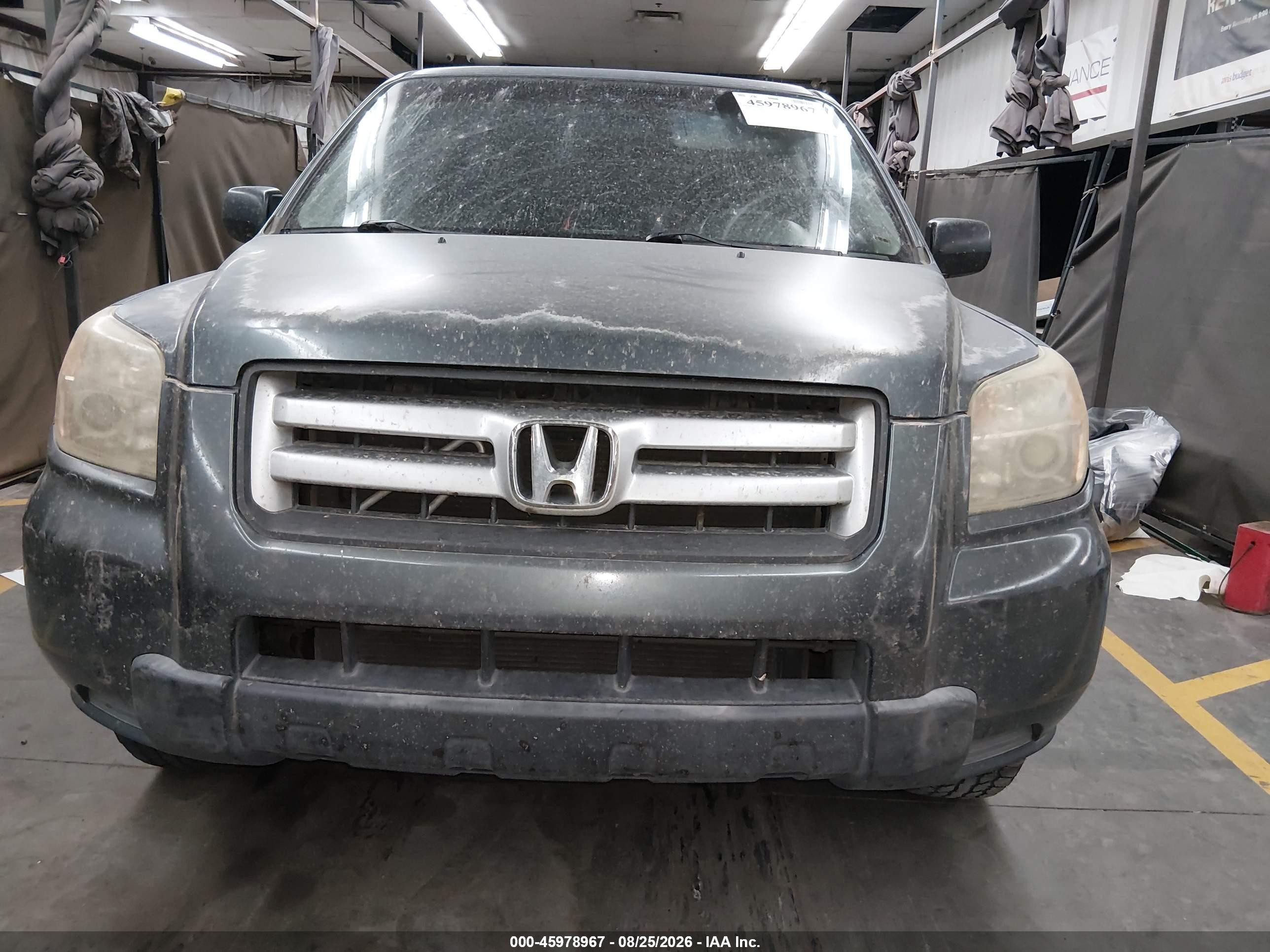 2006 Honda Pilot Lx Green vin: 5FNYF28126B014583