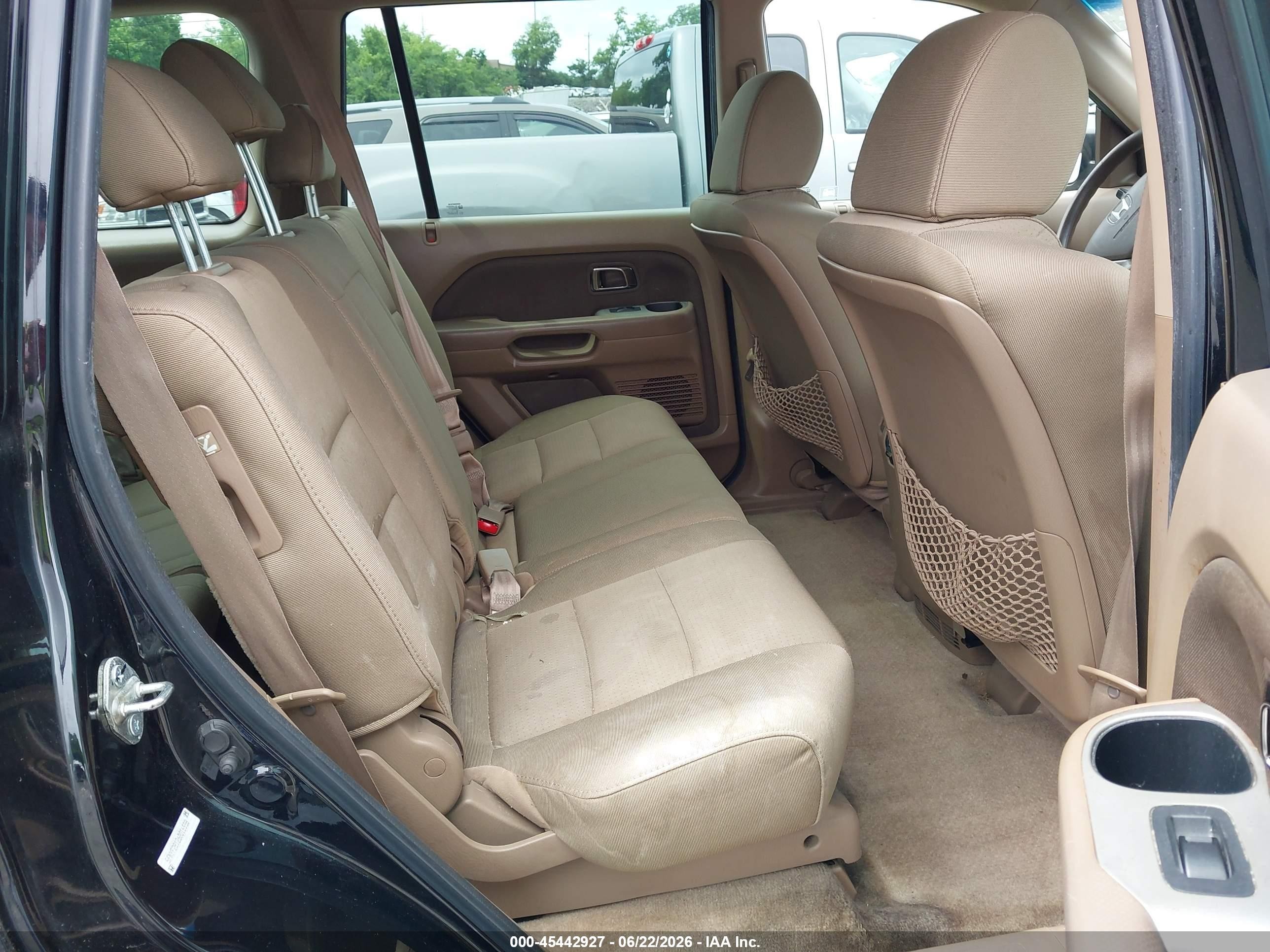 2006 Honda Pilot Lx Черный vin: 5FNYF28126B016558