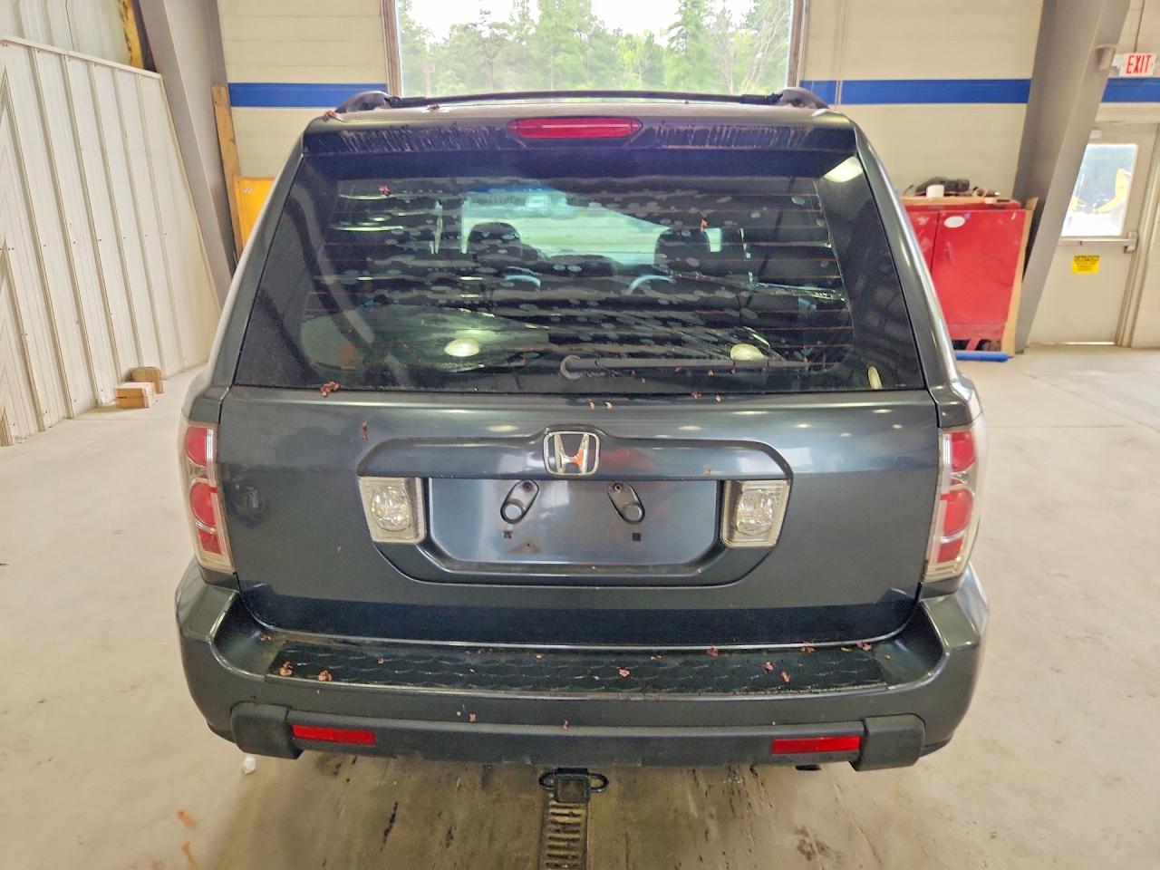 2006 Honda Pilot Lx Gray vin: 5FNYF28146B032177