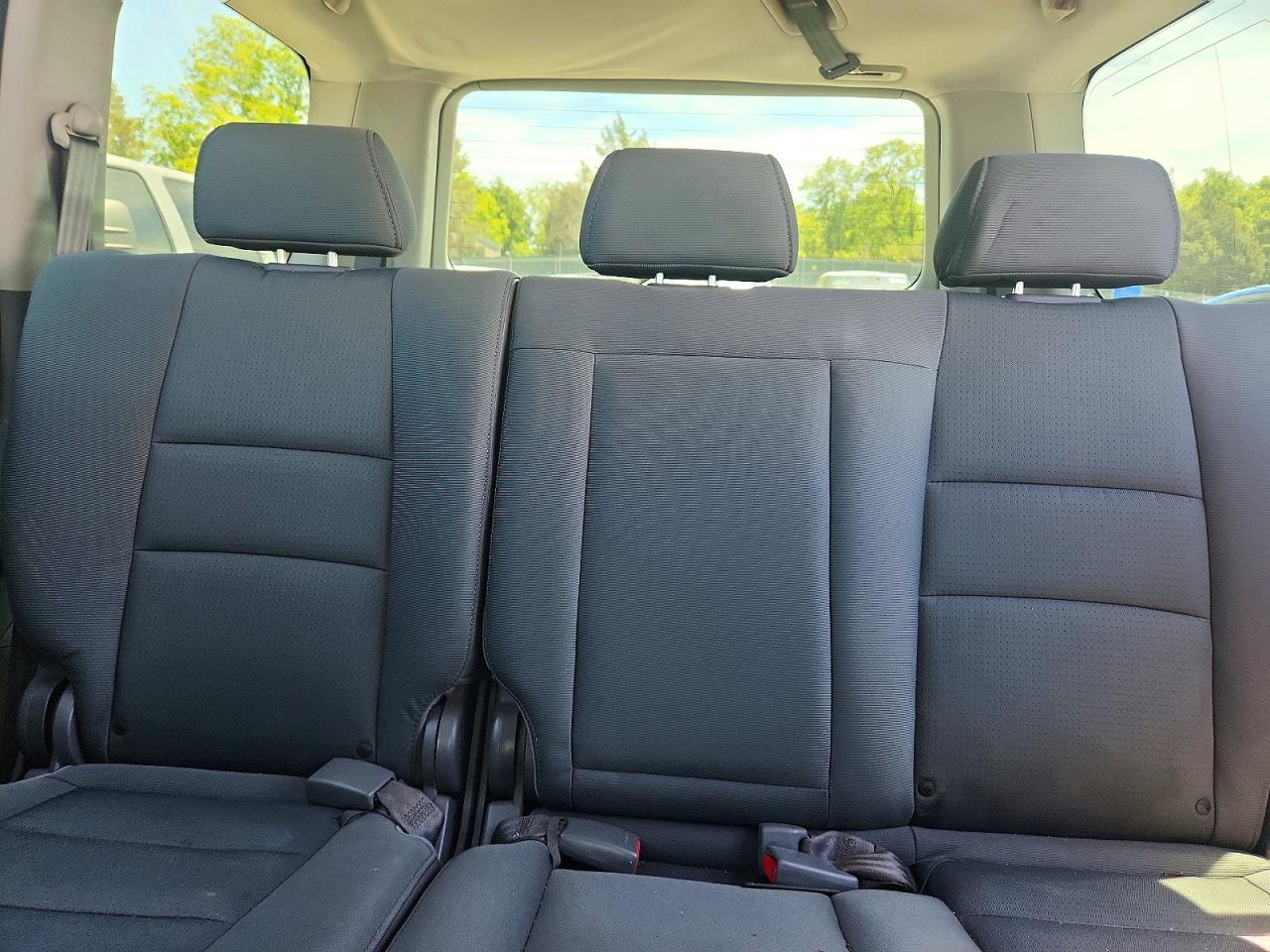 2007 Honda Pilot Lx Gray vin: 5FNYF28147B008964