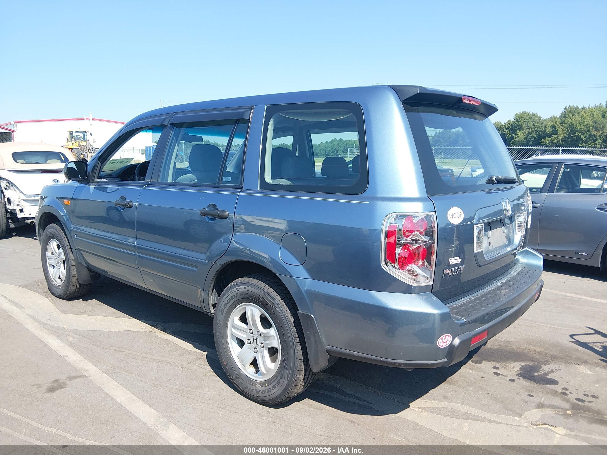 2007 Honda Pilot Lx Gray vin: 5FNYF28147B013792