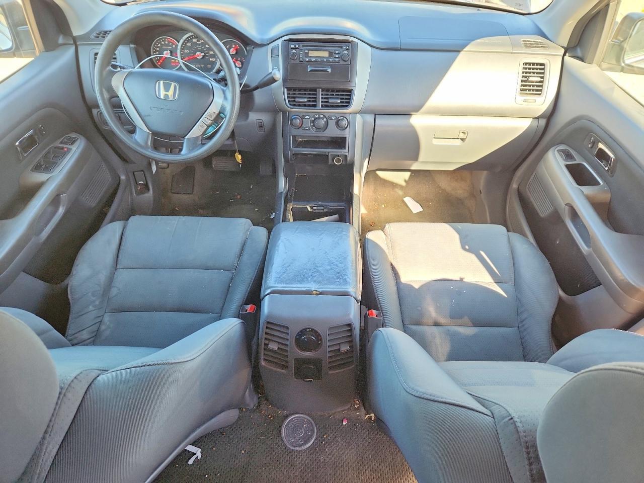 2006 Honda Pilot Lx Gray vin: 5FNYF28166B002047