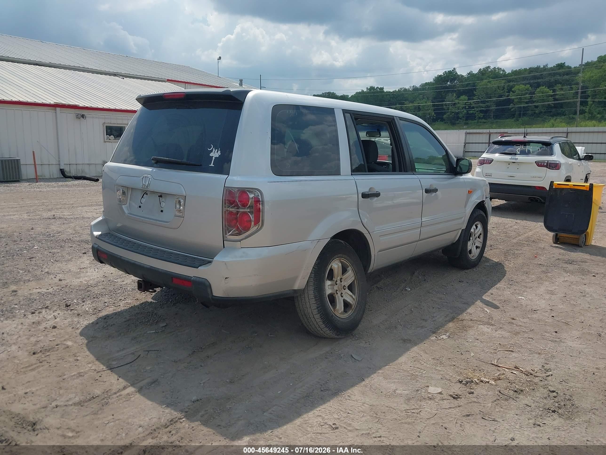 2007 Honda Pilot Lx Silver vin: 5FNYF28167B046146