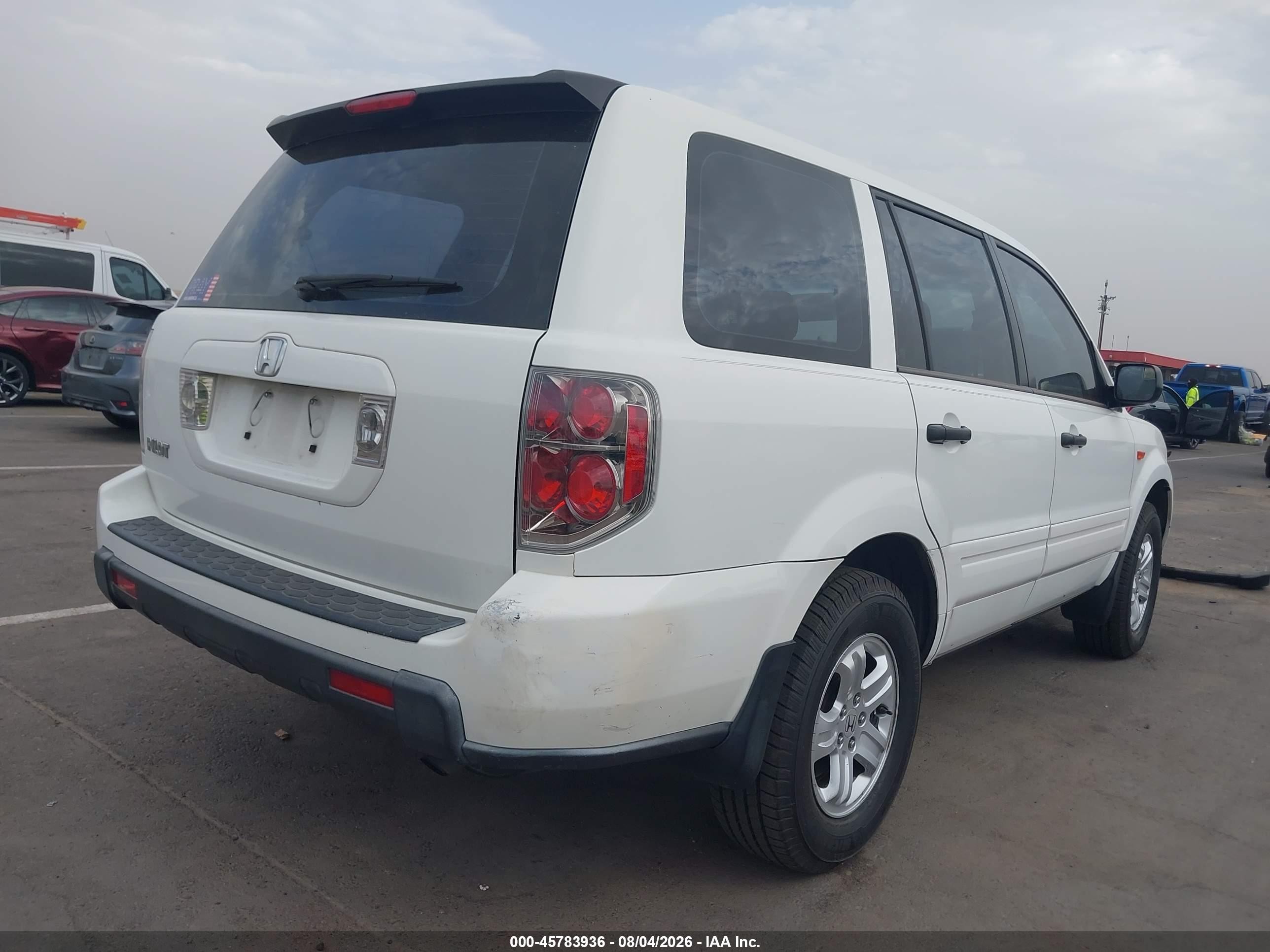 2007 Honda Pilot Lx Белый vin: 5FNYF28177B009221