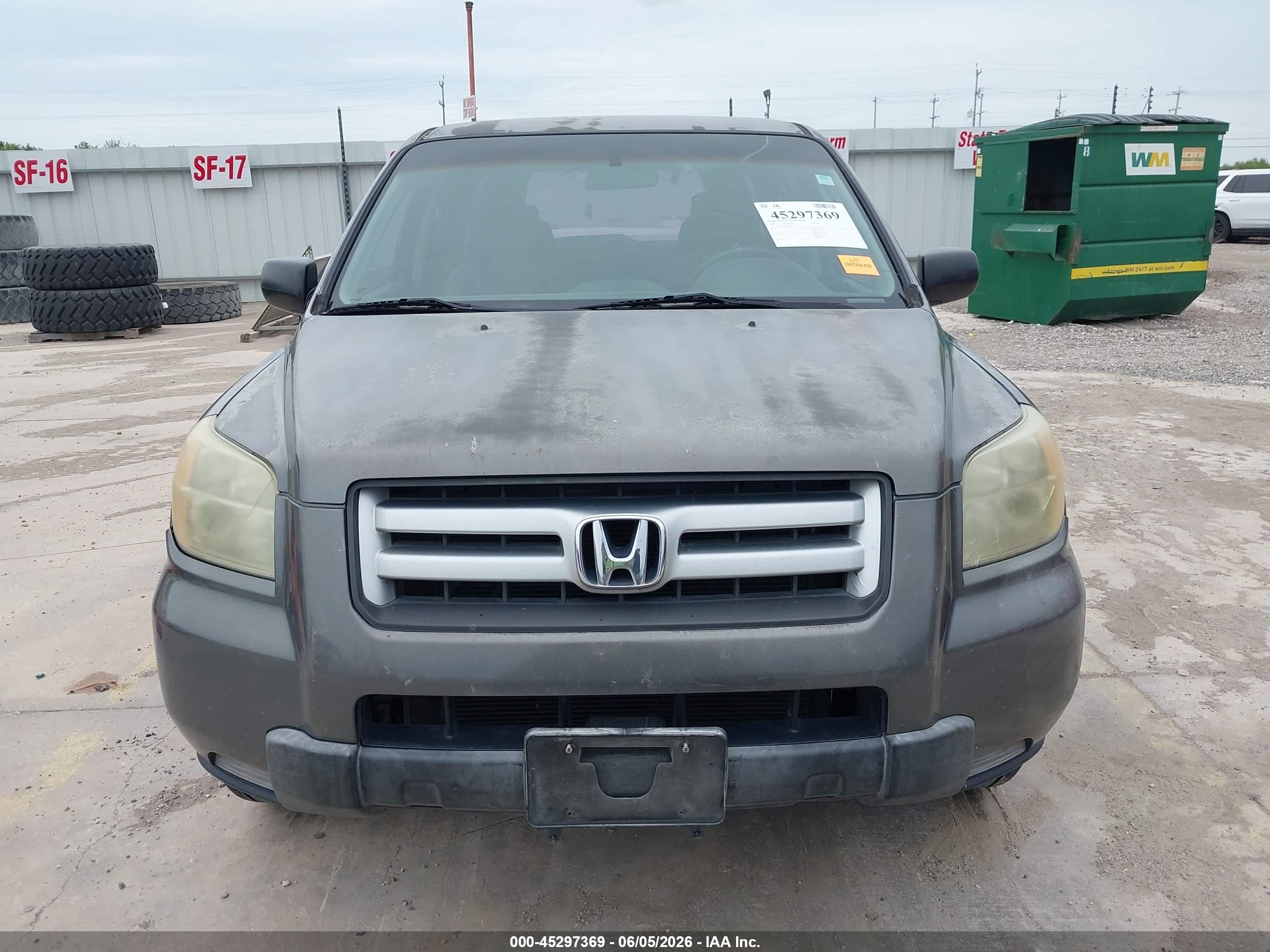 2006 Honda Pilot Lx Серый vin: 5FNYF28186B036233