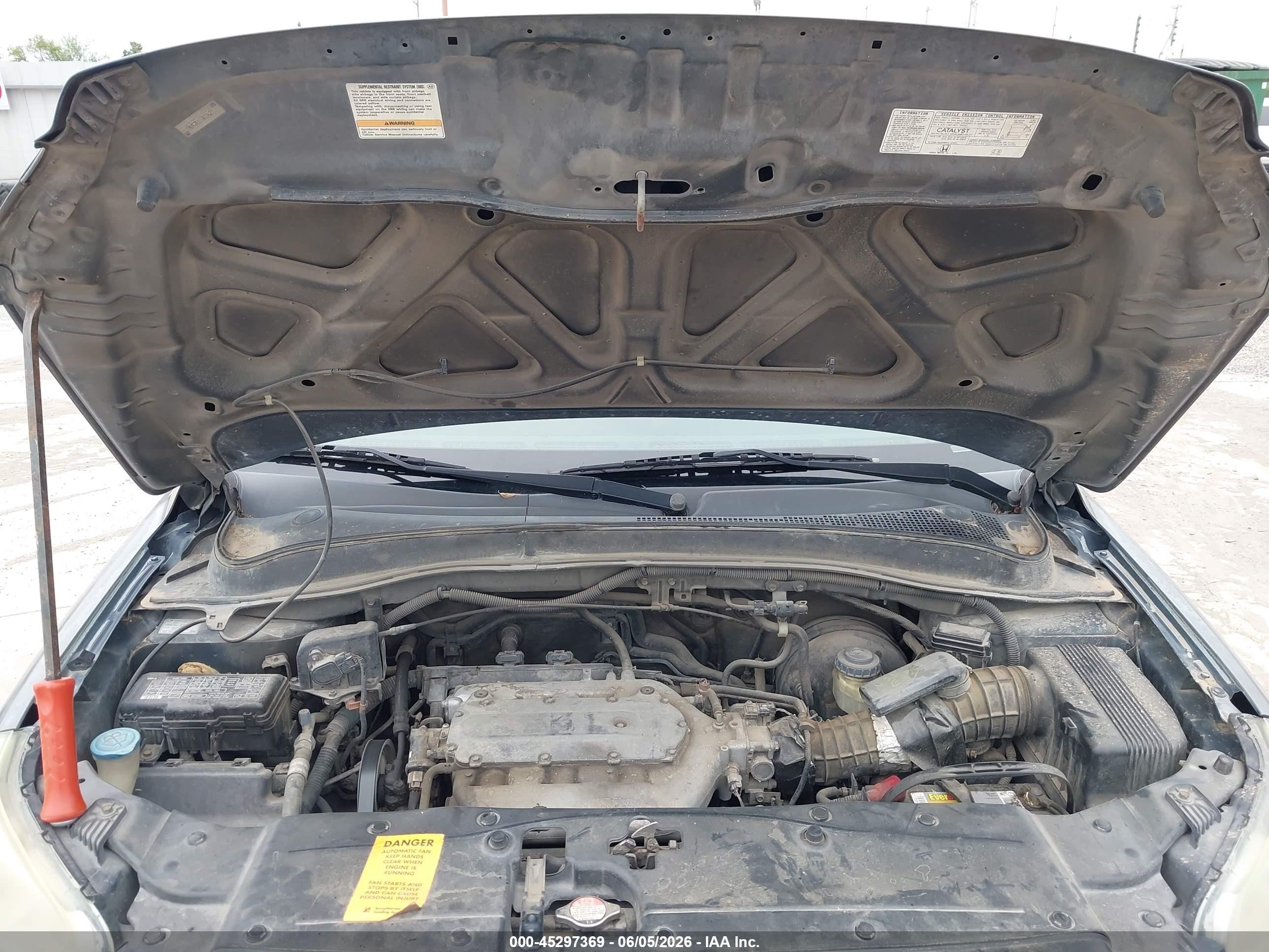 2006 Honda Pilot Lx Серый vin: 5FNYF28186B036233
