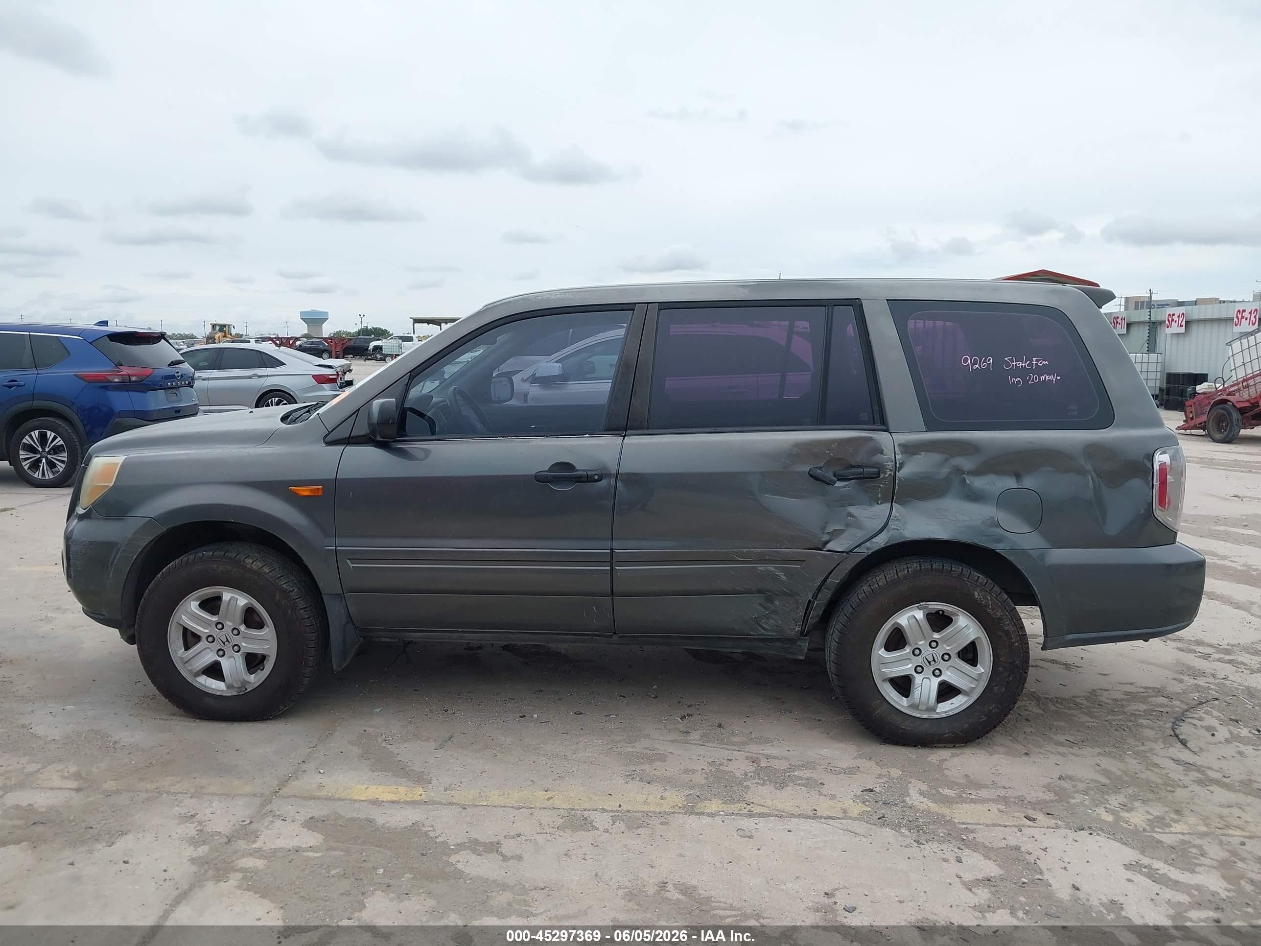 2006 Honda Pilot Lx Серый vin: 5FNYF28186B036233