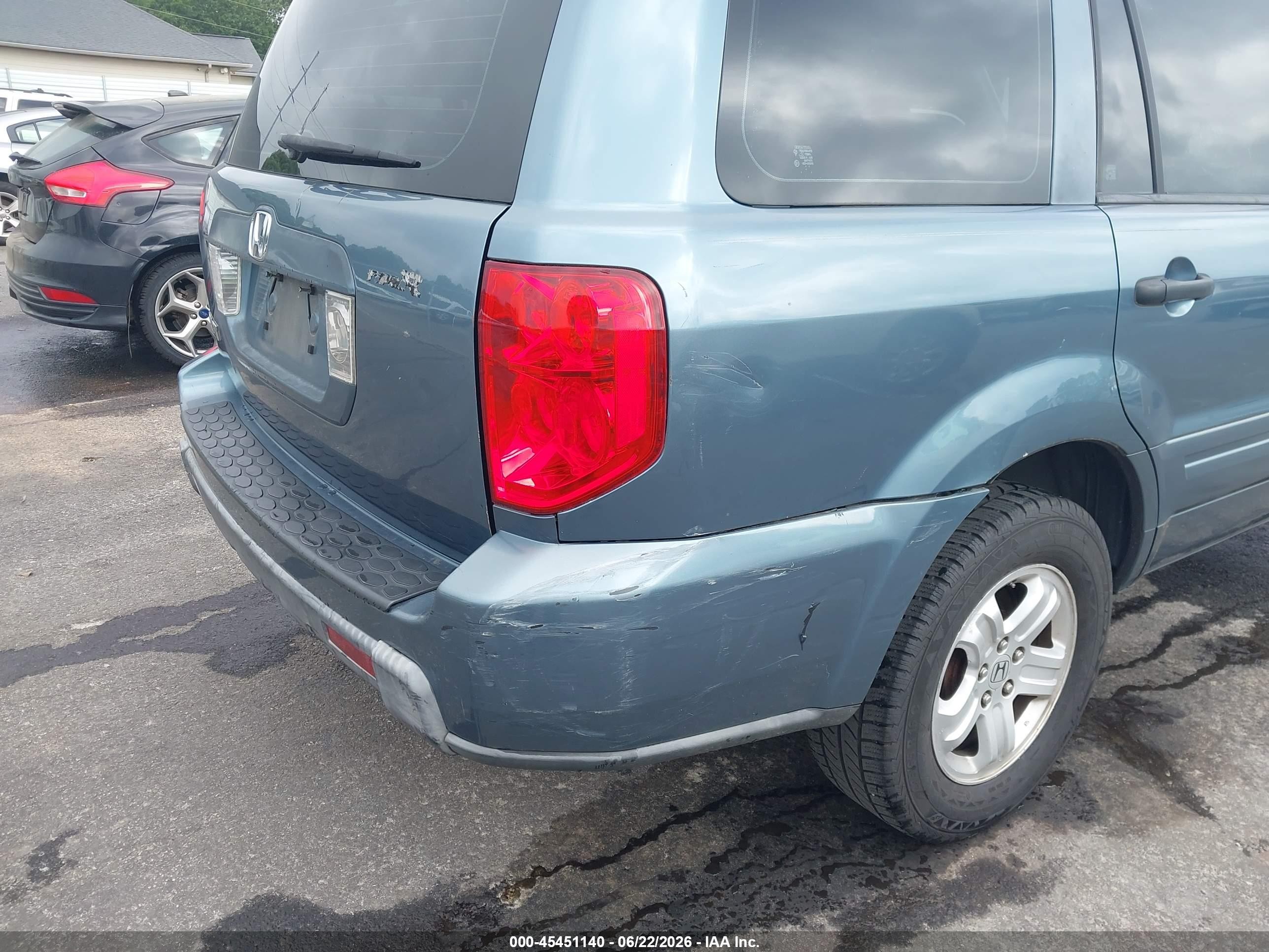 2006 Honda Pilot Lx Light Blue vin: 5FNYF28186B037785