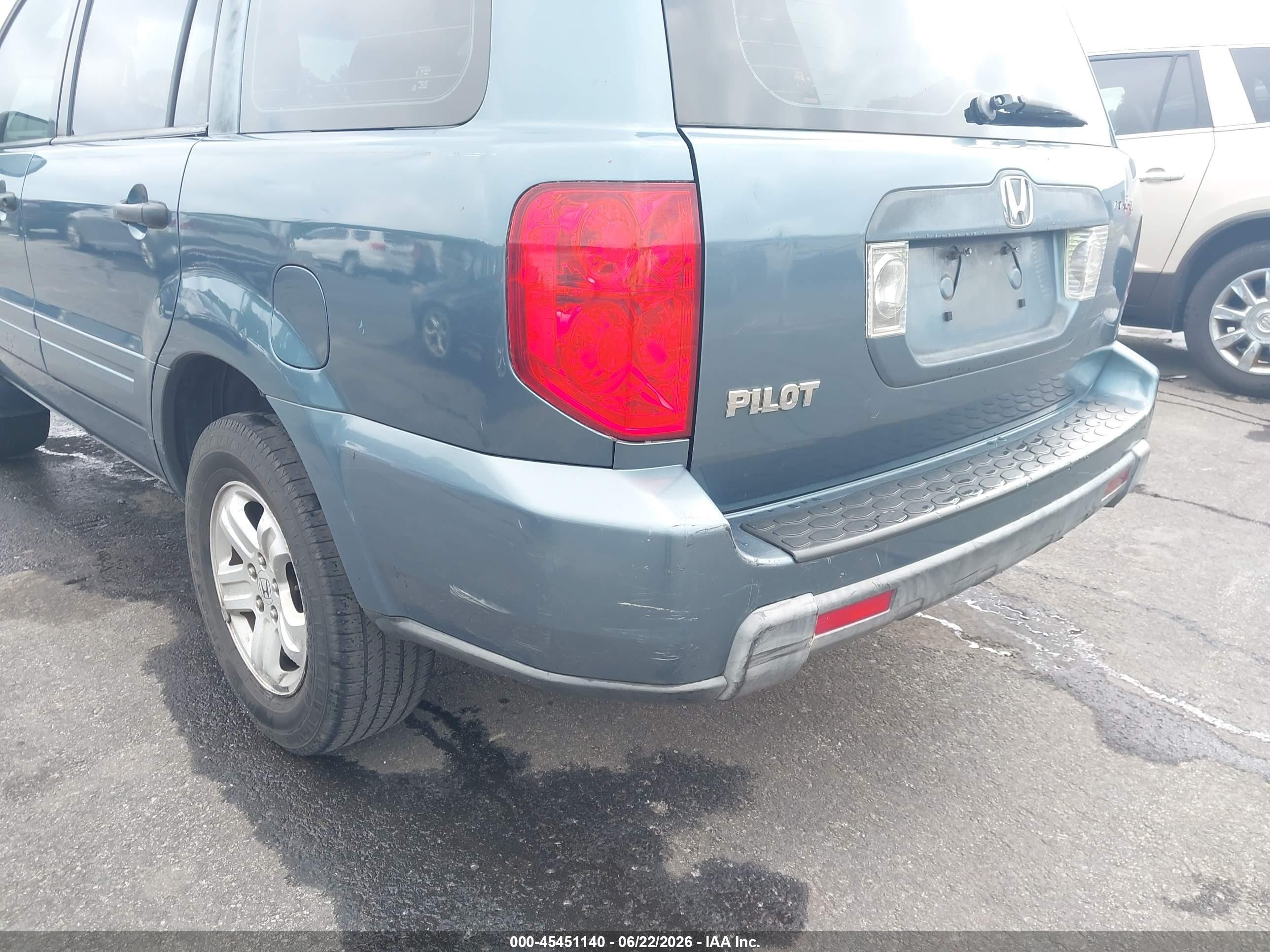 2006 Honda Pilot Lx Light Blue vin: 5FNYF28186B037785