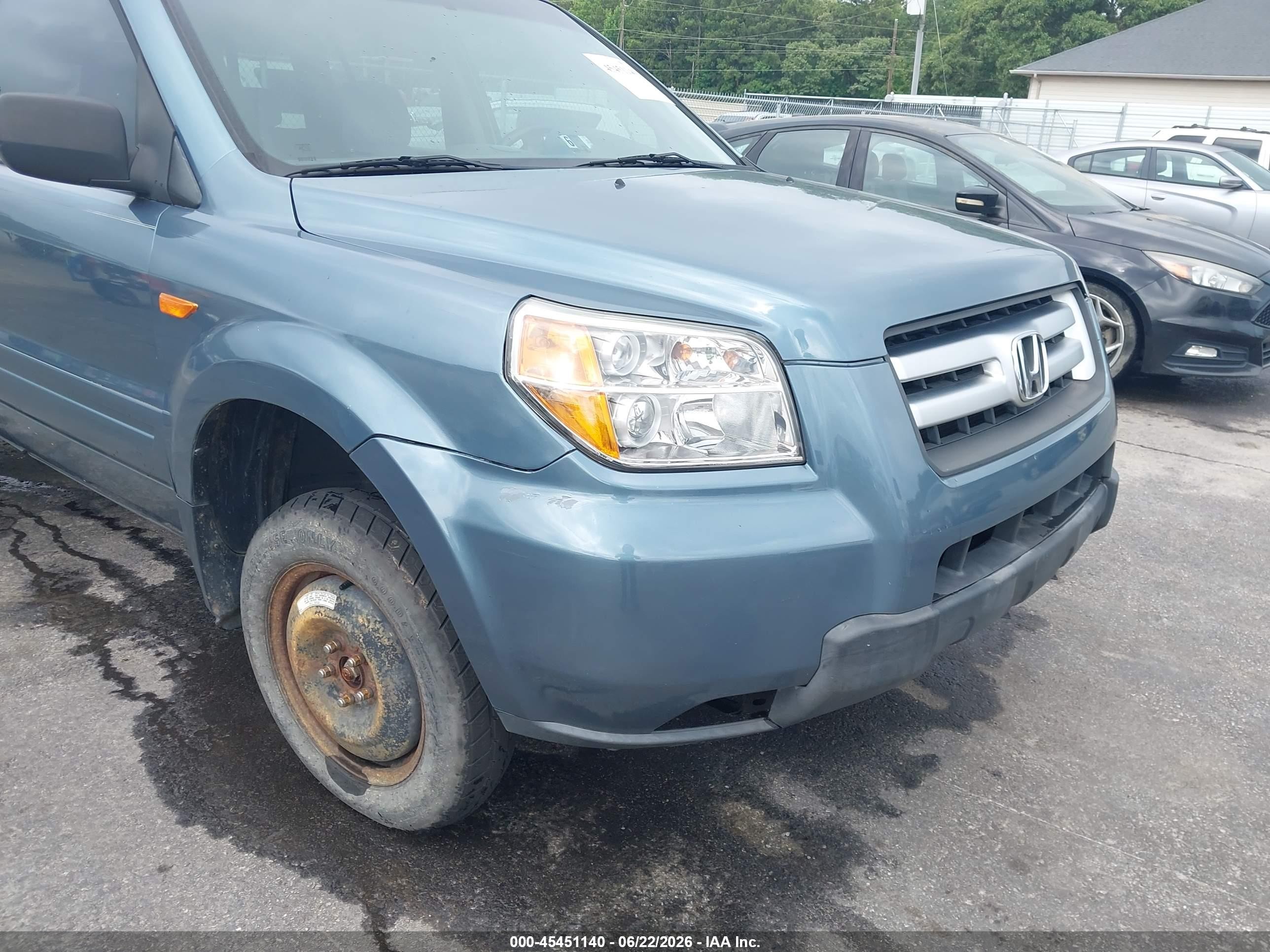 2006 Honda Pilot Lx Light Blue vin: 5FNYF28186B037785