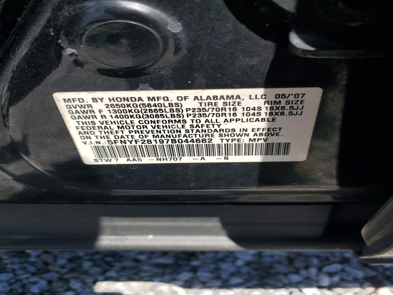 2007 Honda Pilot Lx Черный vin: 5FNYF28197B044682