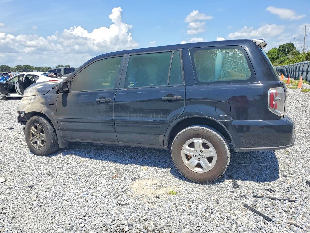 2007 Honda Pilot Lx Черный vin: 5FNYF28197B044682