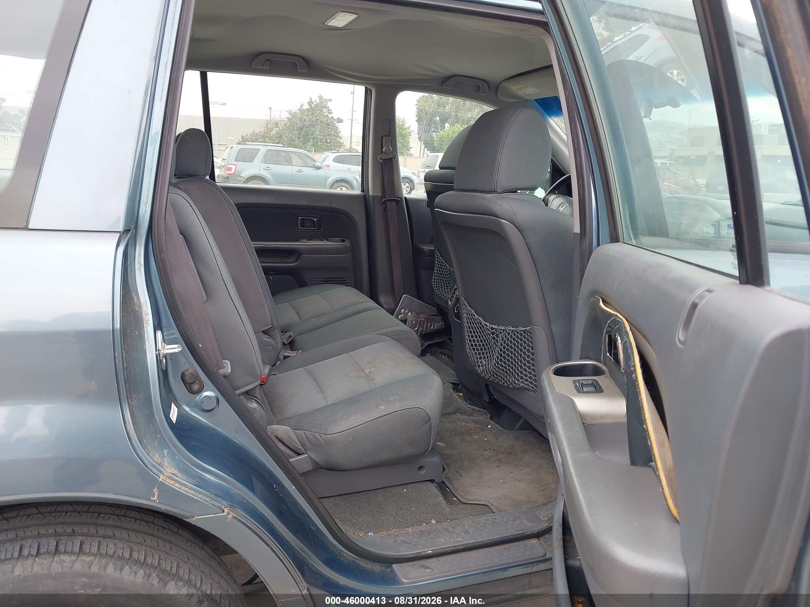 2006 Honda Pilot Lx Blue vin: 5FNYF281X6B052157