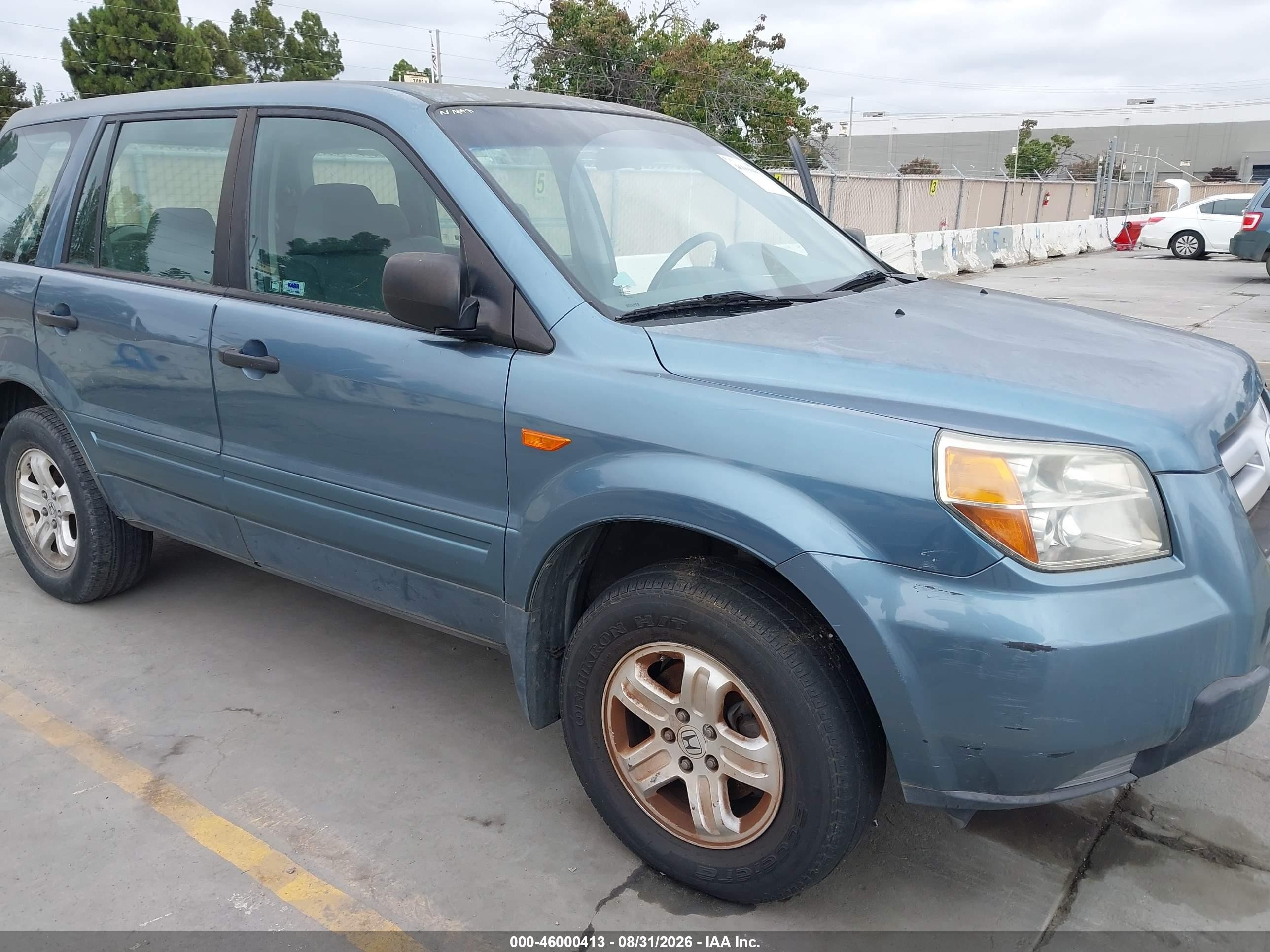 2006 Honda Pilot Lx Blue vin: 5FNYF281X6B052157
