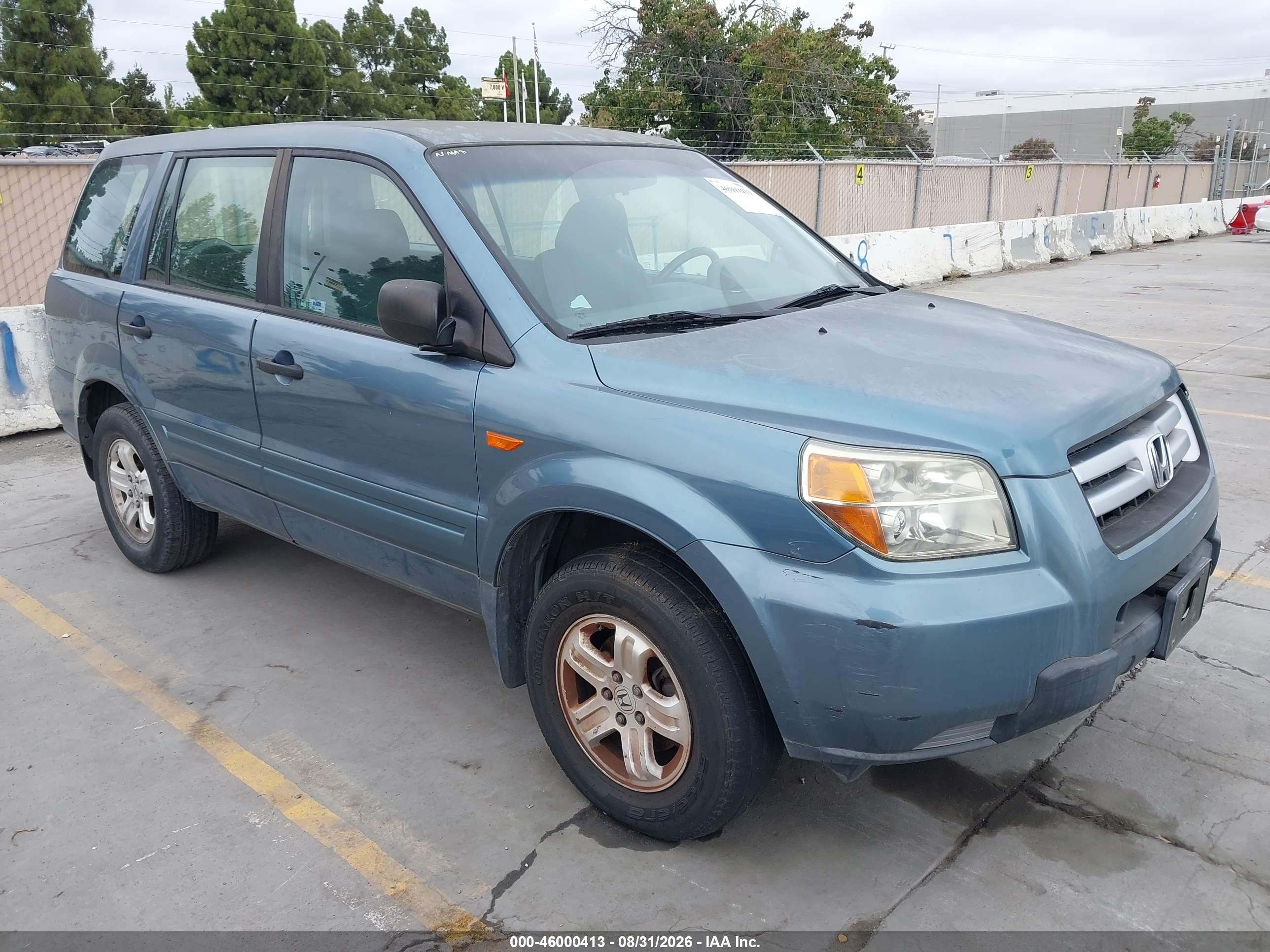 2006 Honda Pilot Lx Blue vin: 5FNYF281X6B052157