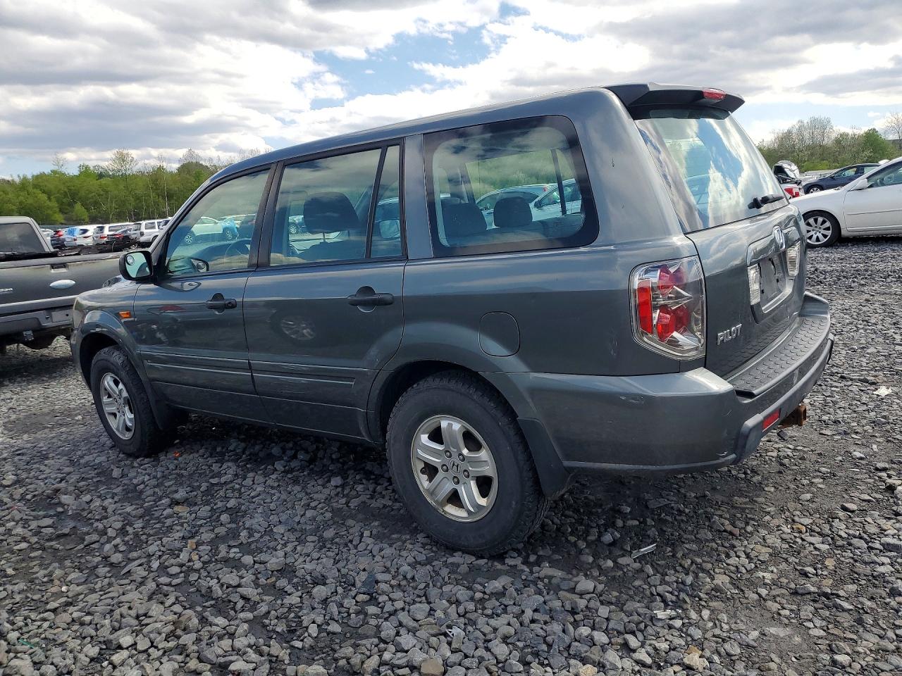 2007 Honda Pilot Lx Серебряный vin: 5FNYF281X7B042679