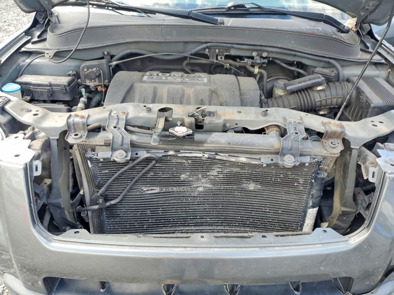 2007 Honda Pilot Lx Серебряный vin: 5FNYF281X7B042679