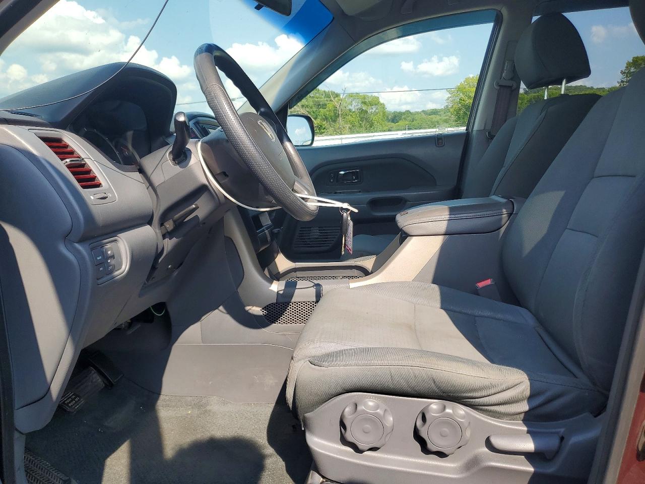 2008 Honda Pilot Vp Burgundy vin: 5FNYF28208B008776