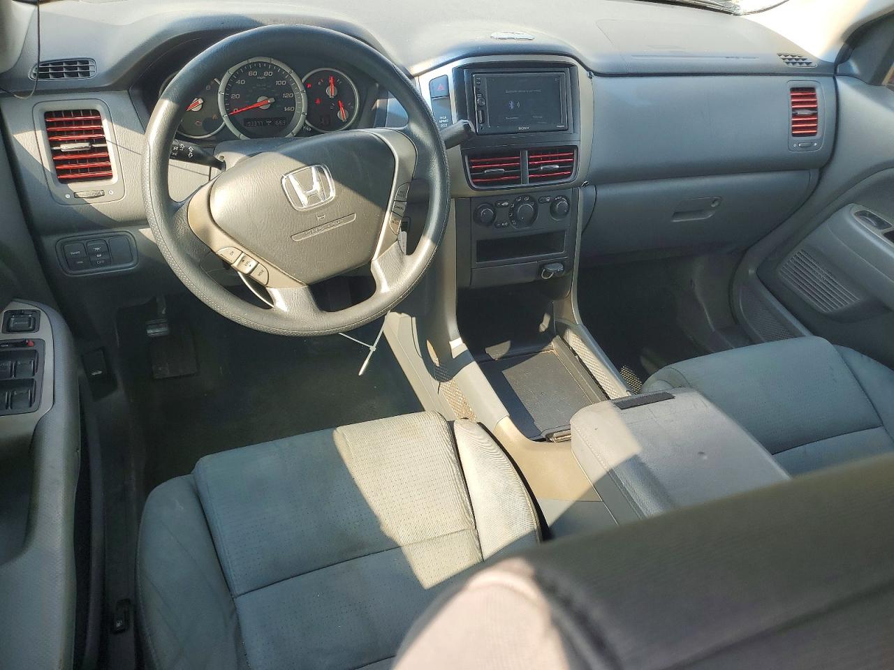 2008 Honda Pilot Vp Burgundy vin: 5FNYF28208B008776