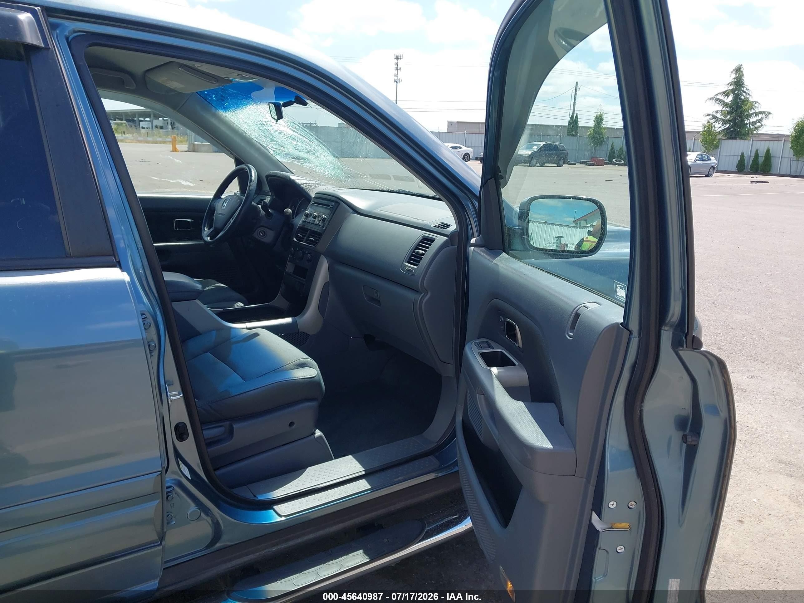 2008 Honda Pilot Vp Blue vin: 5FNYF28228B007757