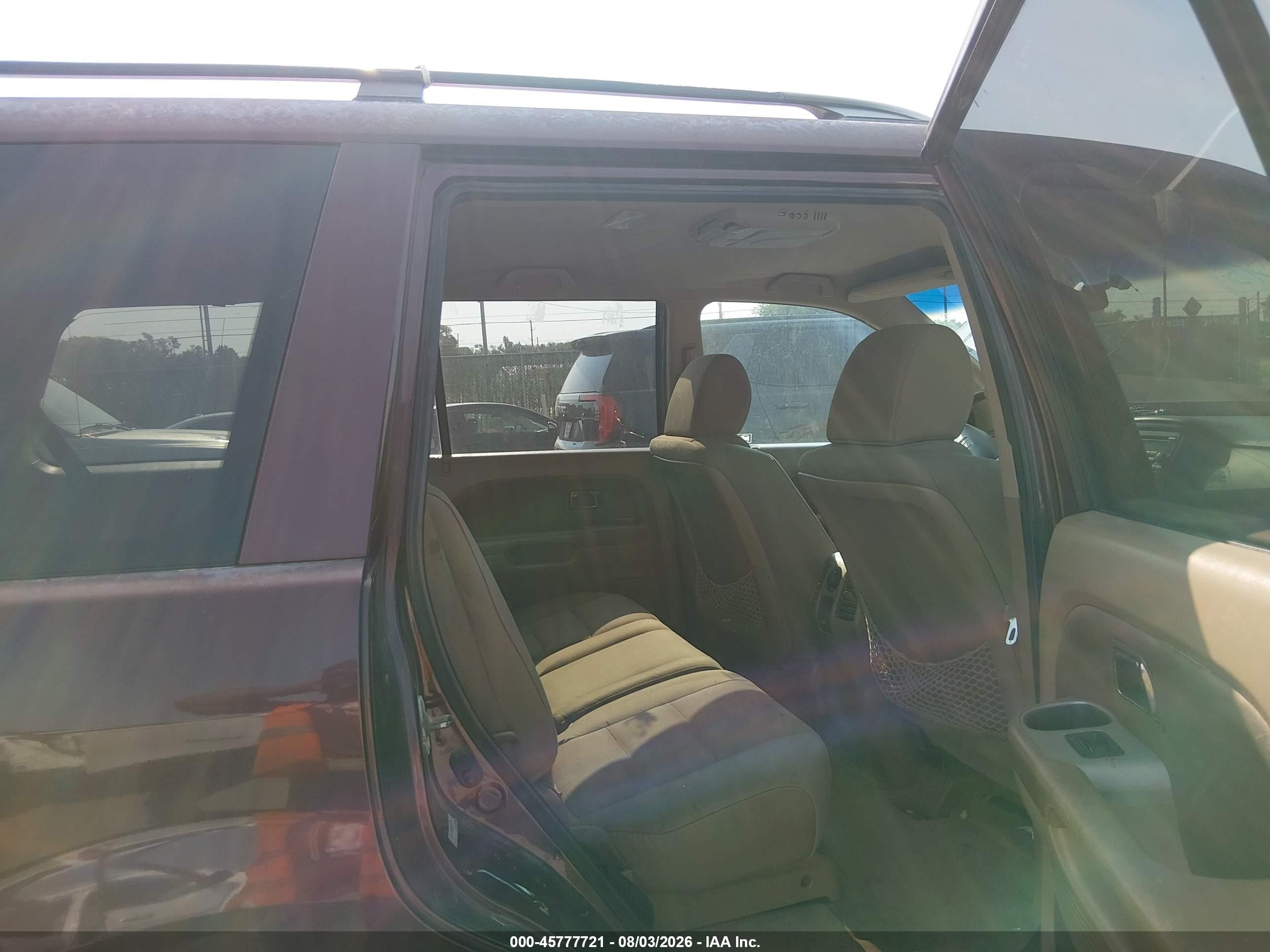 2008 Honda Pilot Vp Burgundy vin: 5FNYF28298B022725