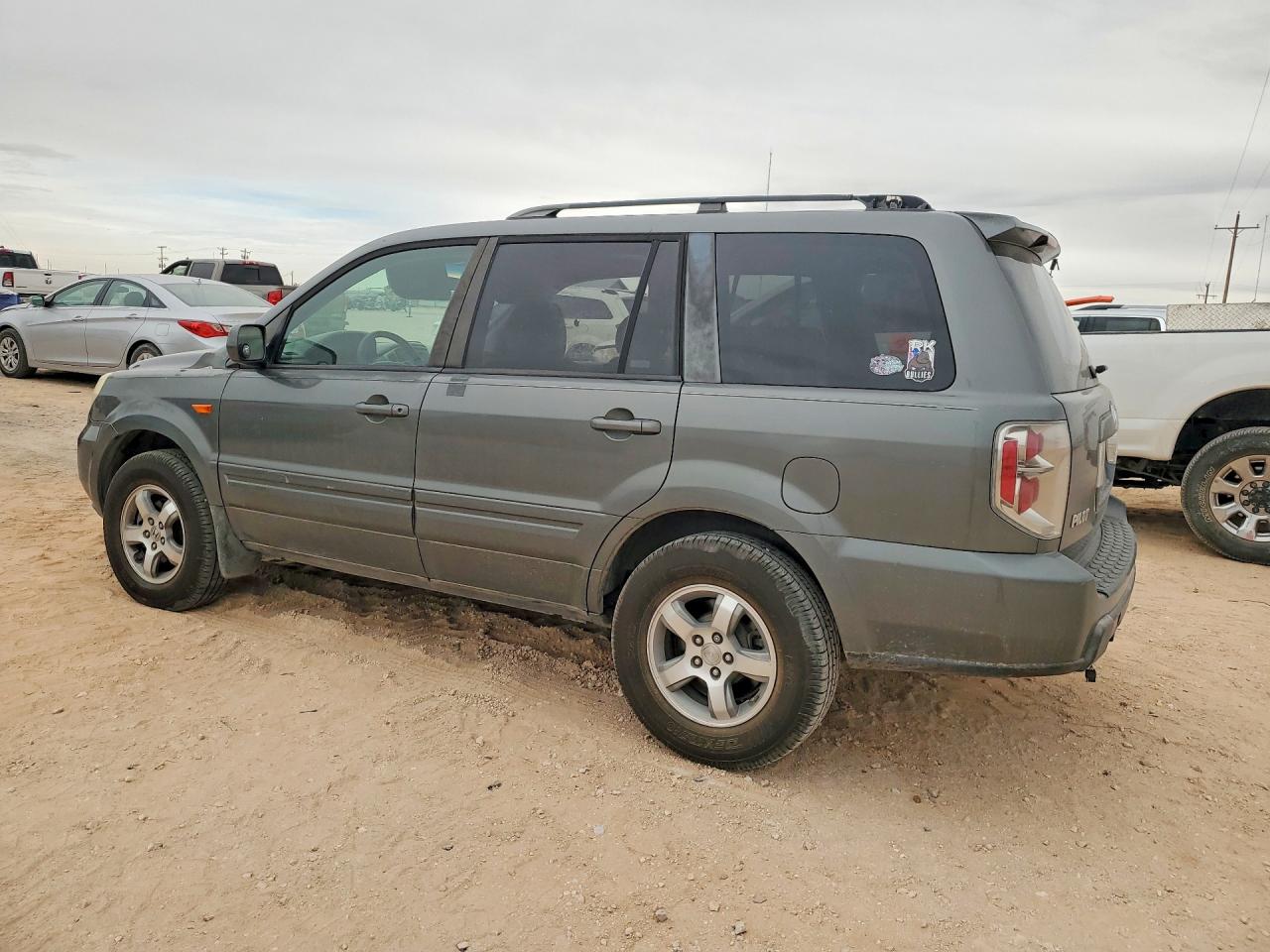 2008 Honda Pilot Se Gray vin: 5FNYF28328B000381