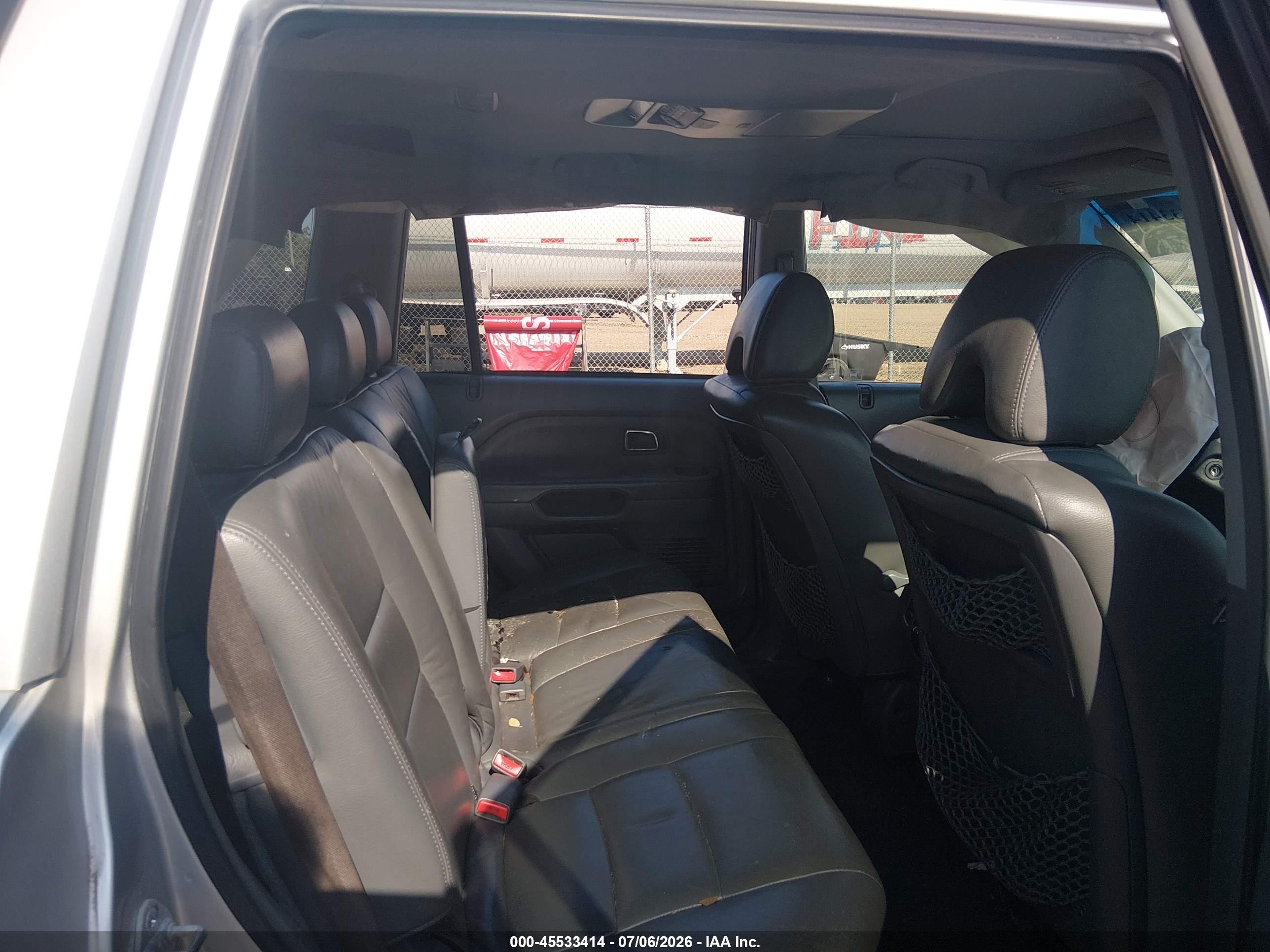 2008 Honda Pilot Se Silver vin: 5FNYF28338B012801