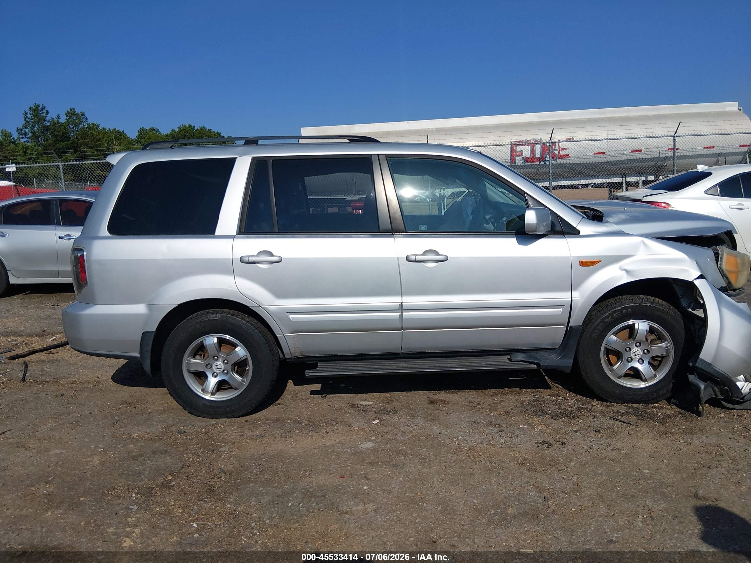 2008 Honda Pilot Se Silver vin: 5FNYF28338B012801