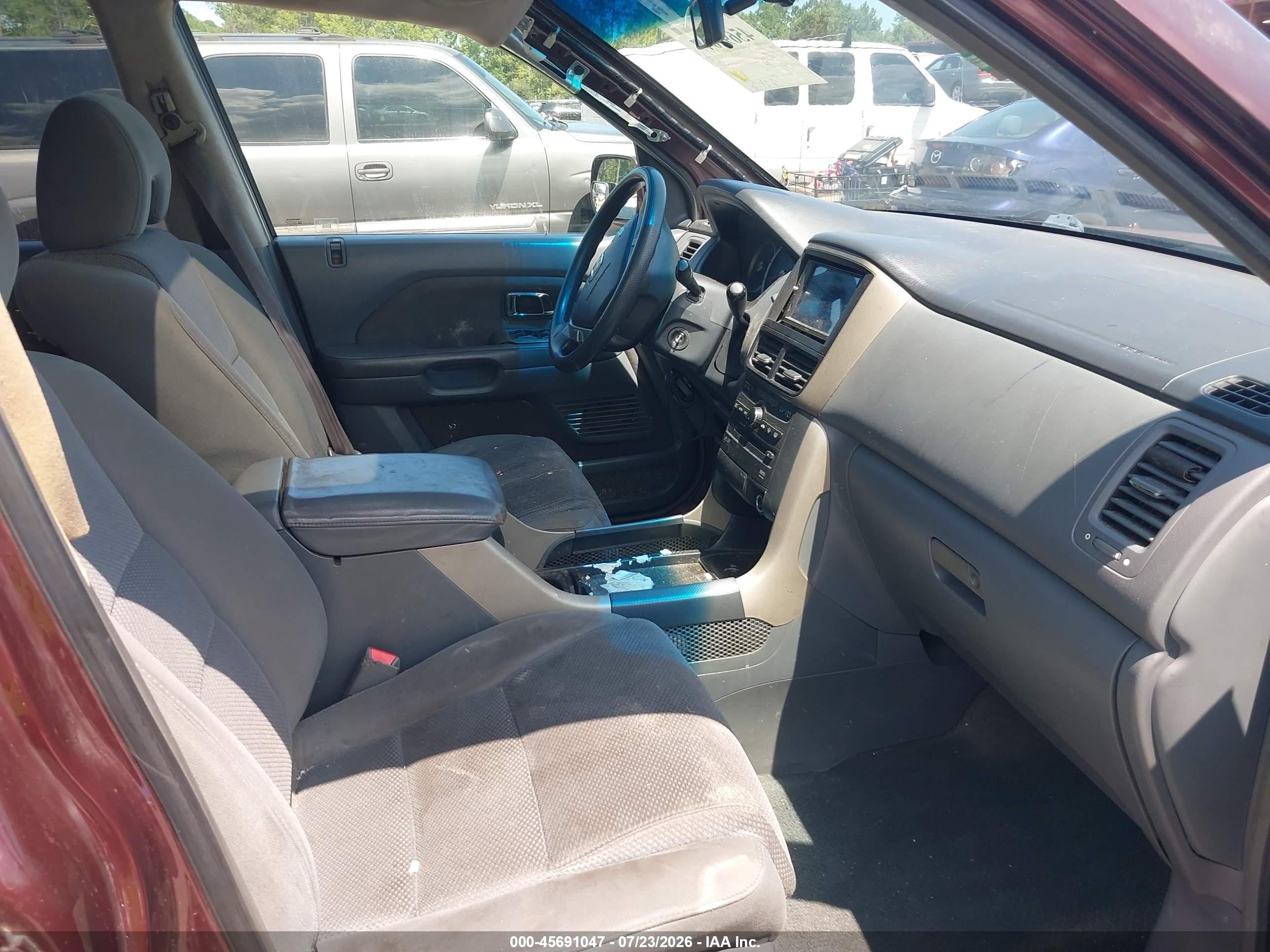 2008 Honda Pilot Se Maroon vin: 5FNYF28368B008113