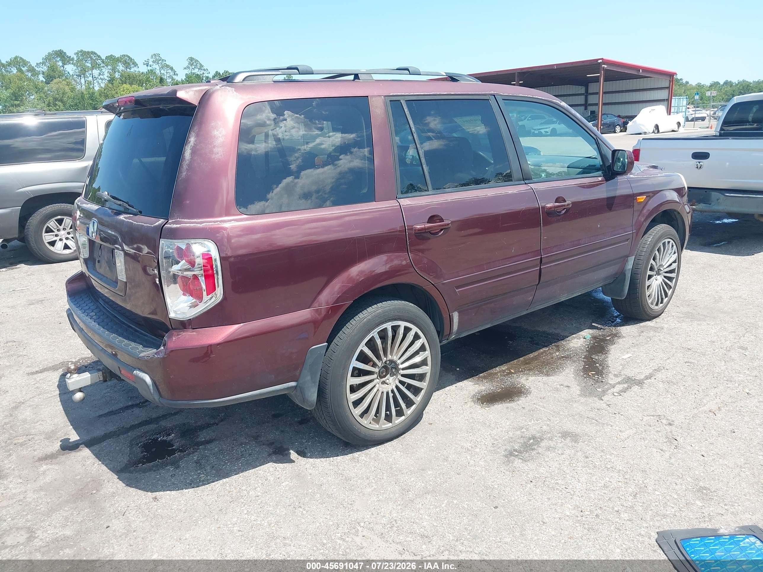 2008 Honda Pilot Se Maroon vin: 5FNYF28368B008113