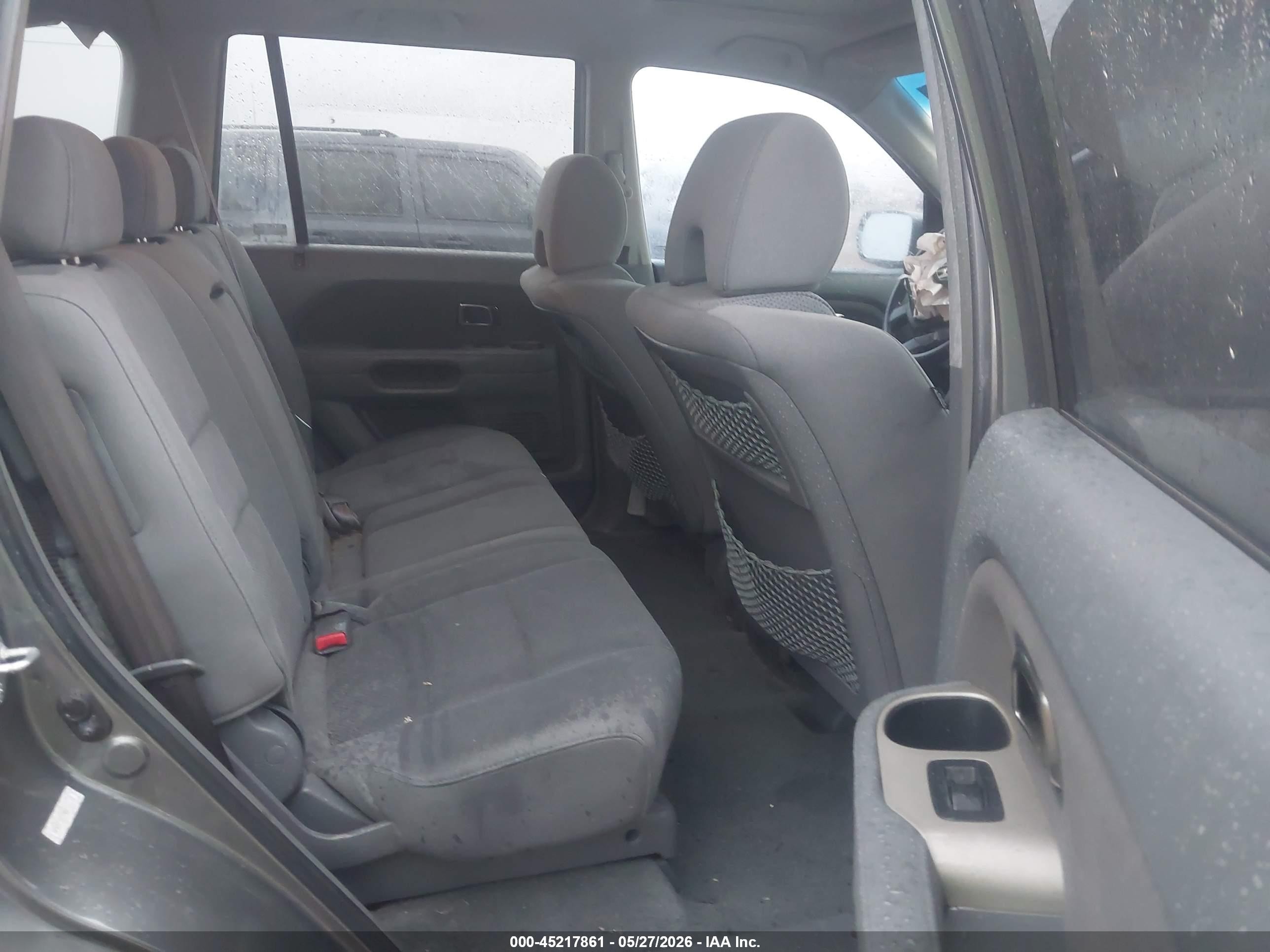 2008 Honda Pilot Se Gray vin: 5FNYF28378B016110
