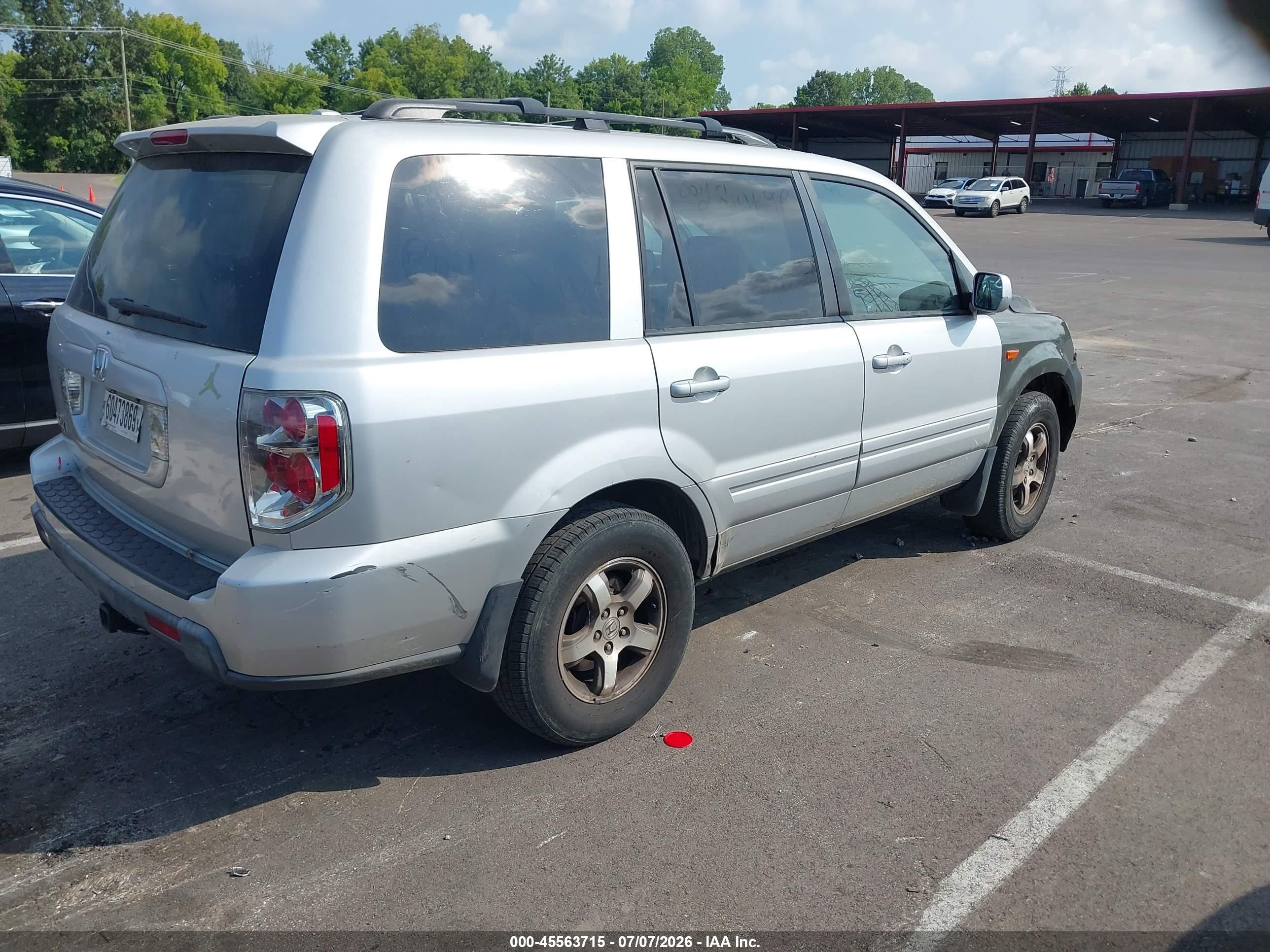 2008 Honda Pilot Se Gray vin: 5FNYF28388B021784