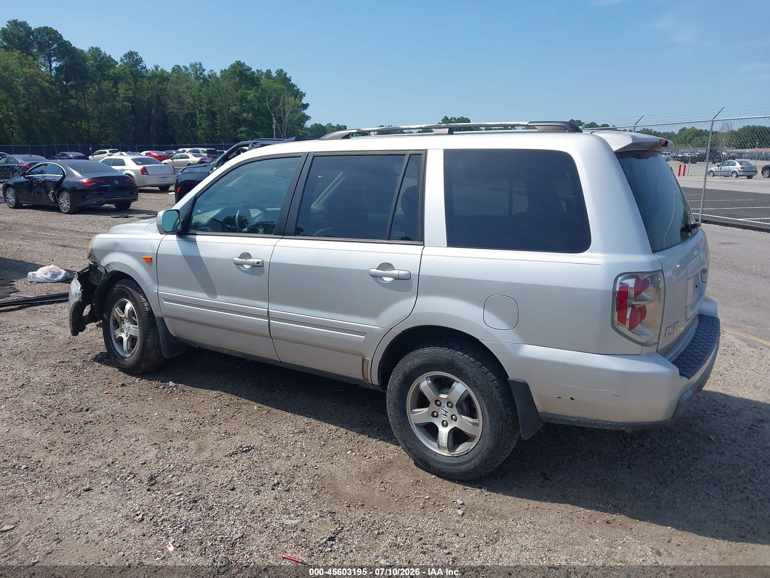 2008 Honda Pilot Se Silver vin: 5FNYF28388B022790