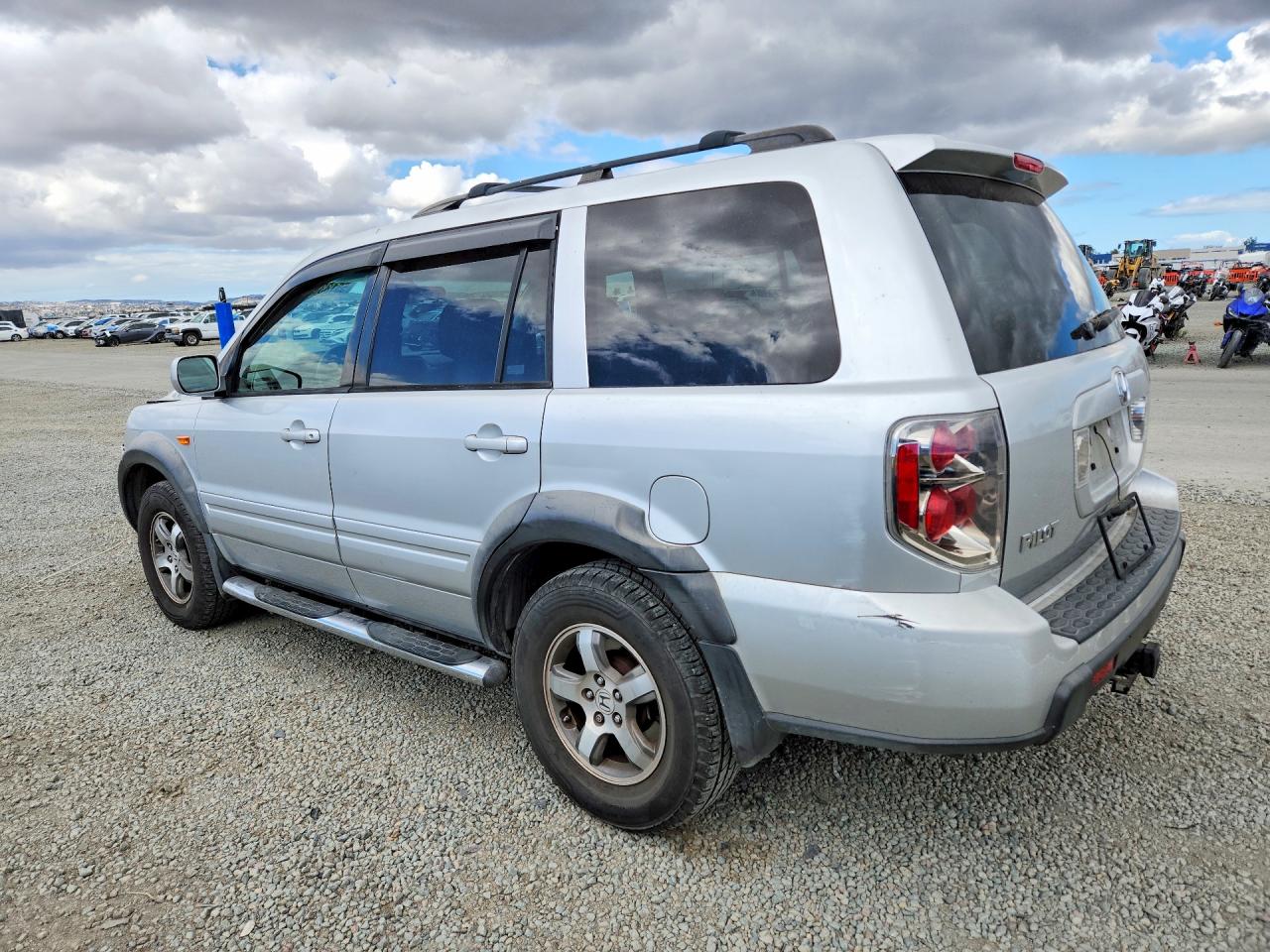 2007 Honda Pilot Ex Silver vin: 5FNYF28407B012326