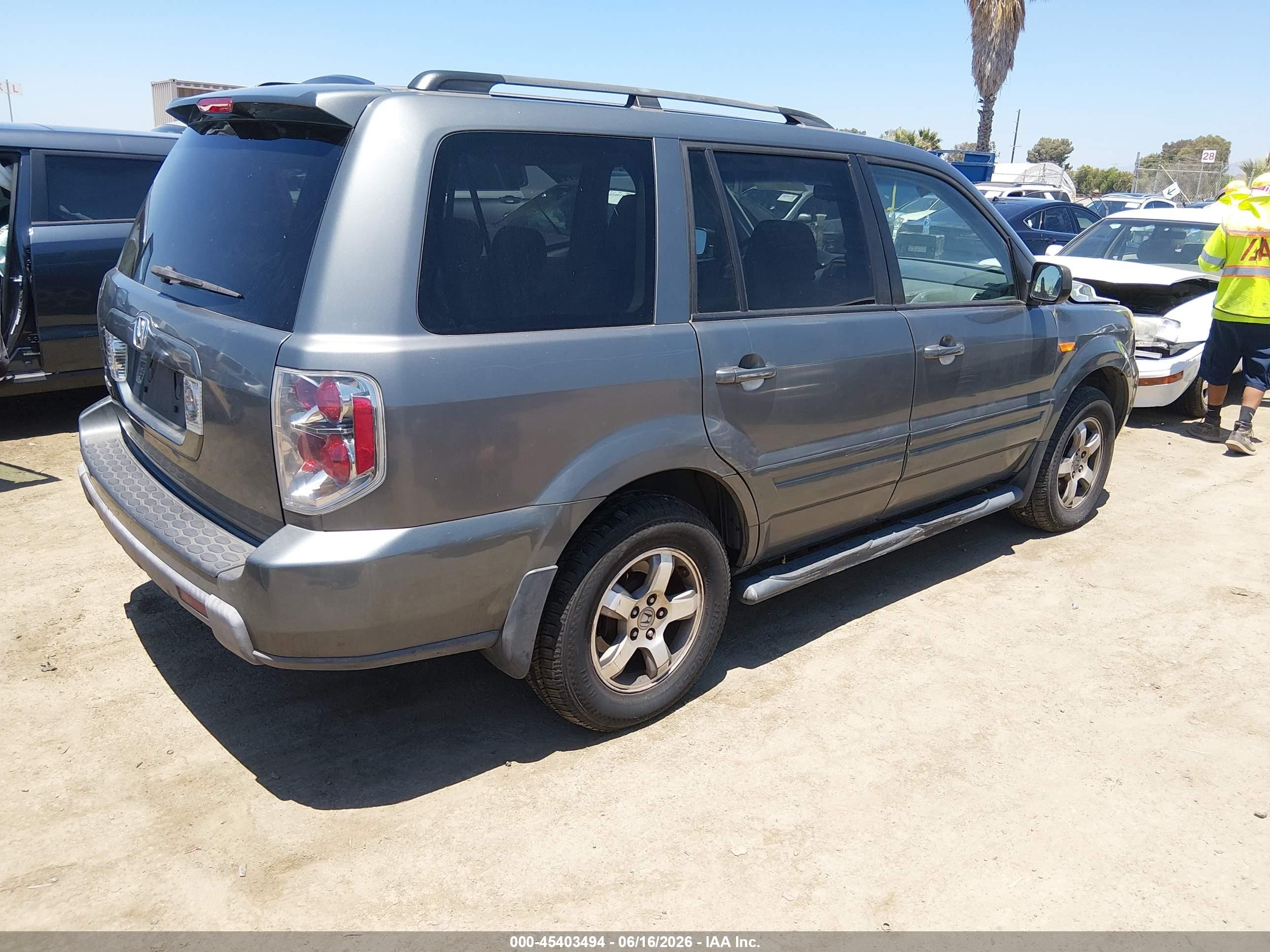2008 Honda Pilot Ex Gray vin: 5FNYF28408B012912
