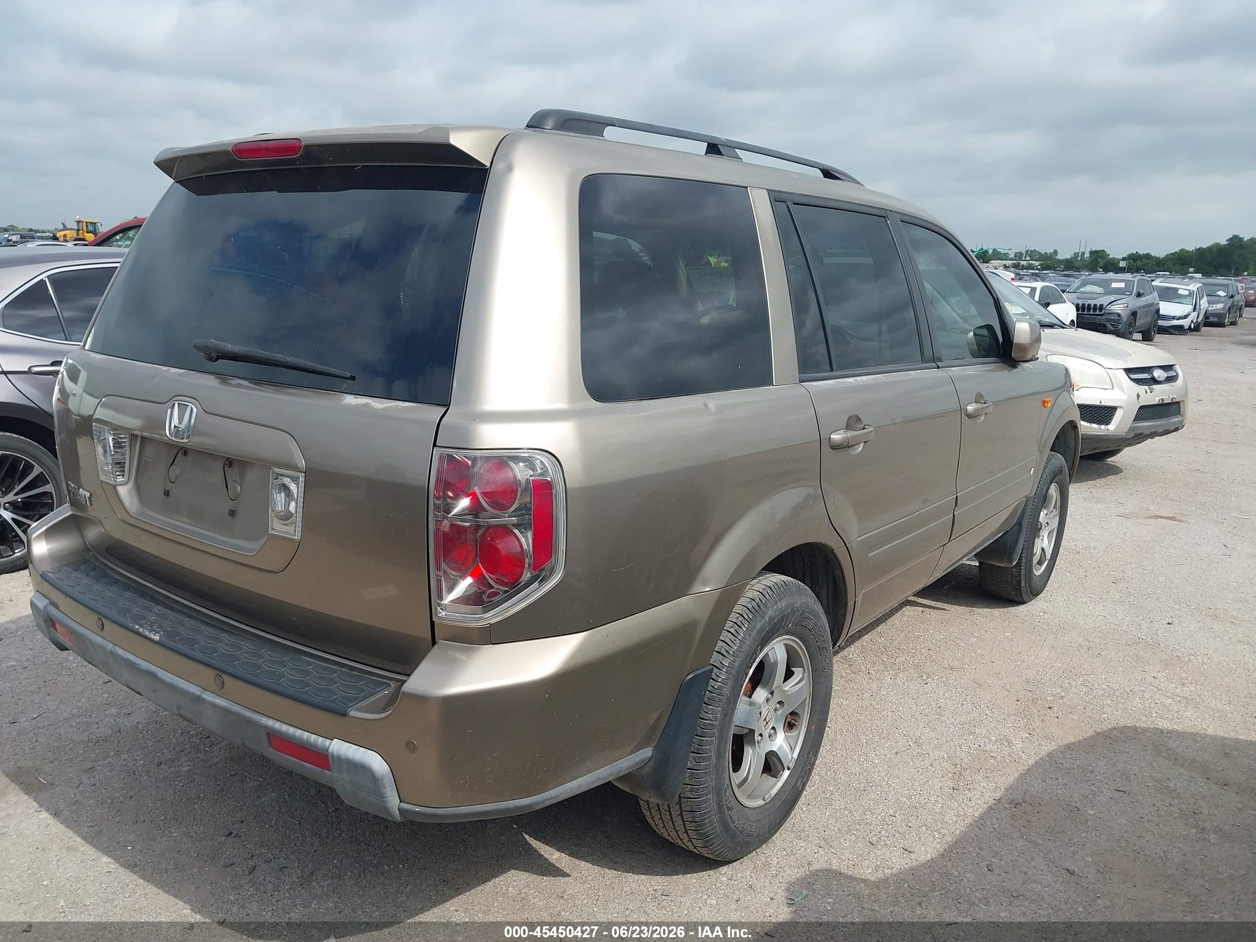 2008 Honda Pilot Ex Gold vin: 5FNYF28418B016838