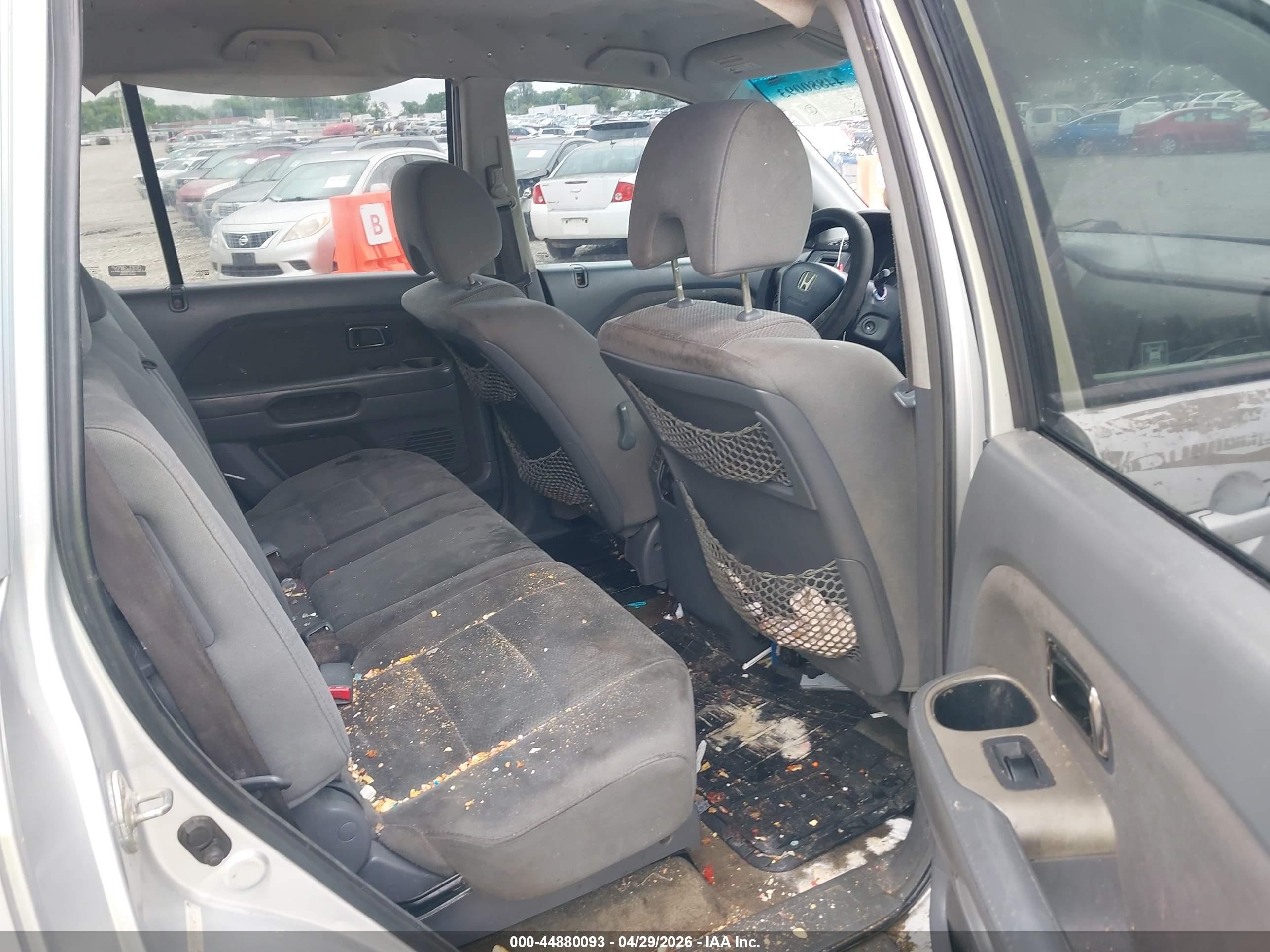 2006 Honda Pilot Ex Silver vin: 5FNYF28476B009003